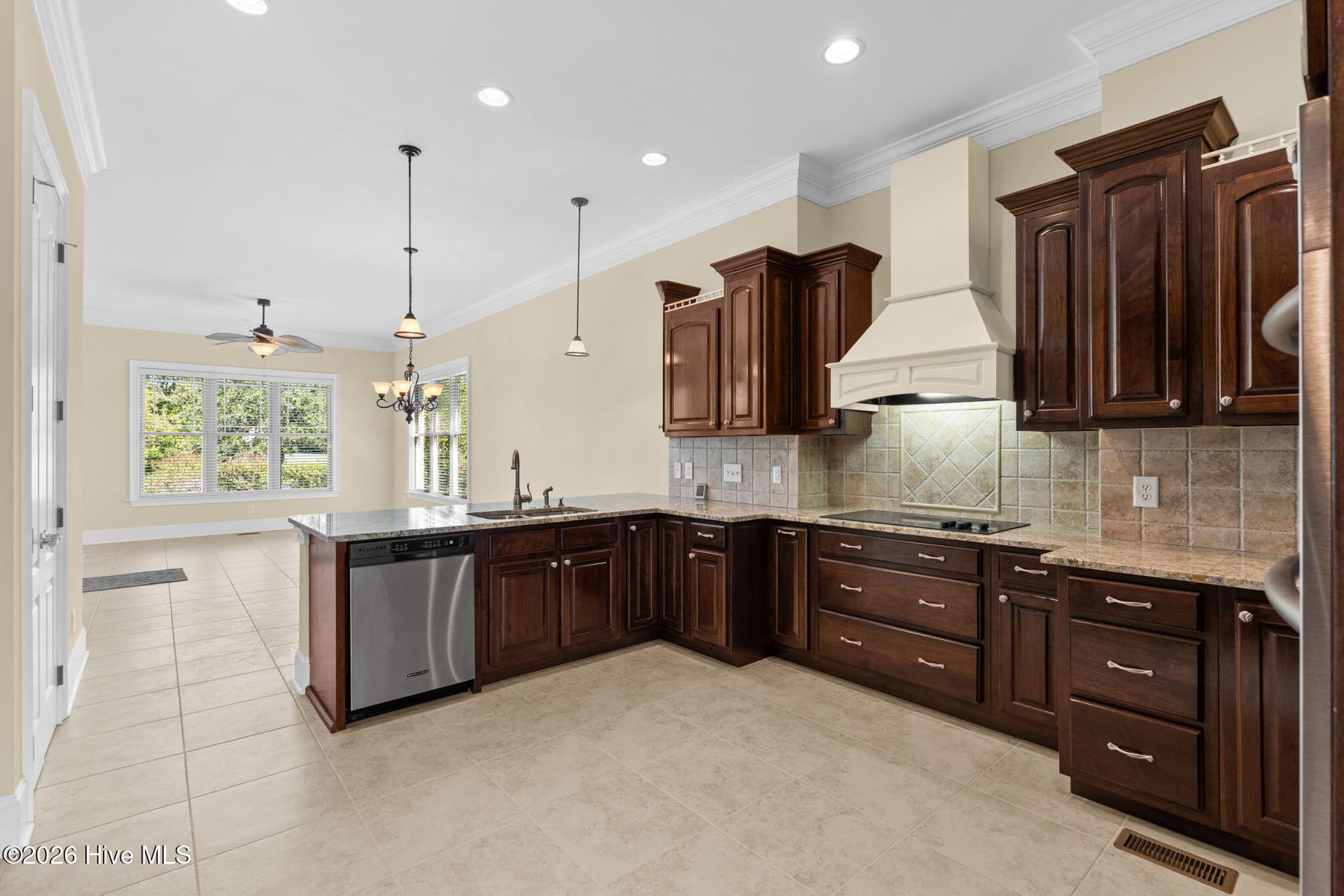Single Family Residence at 9274 Oldfield Road NW, Calabash, NC 28467, photo 18 of 84