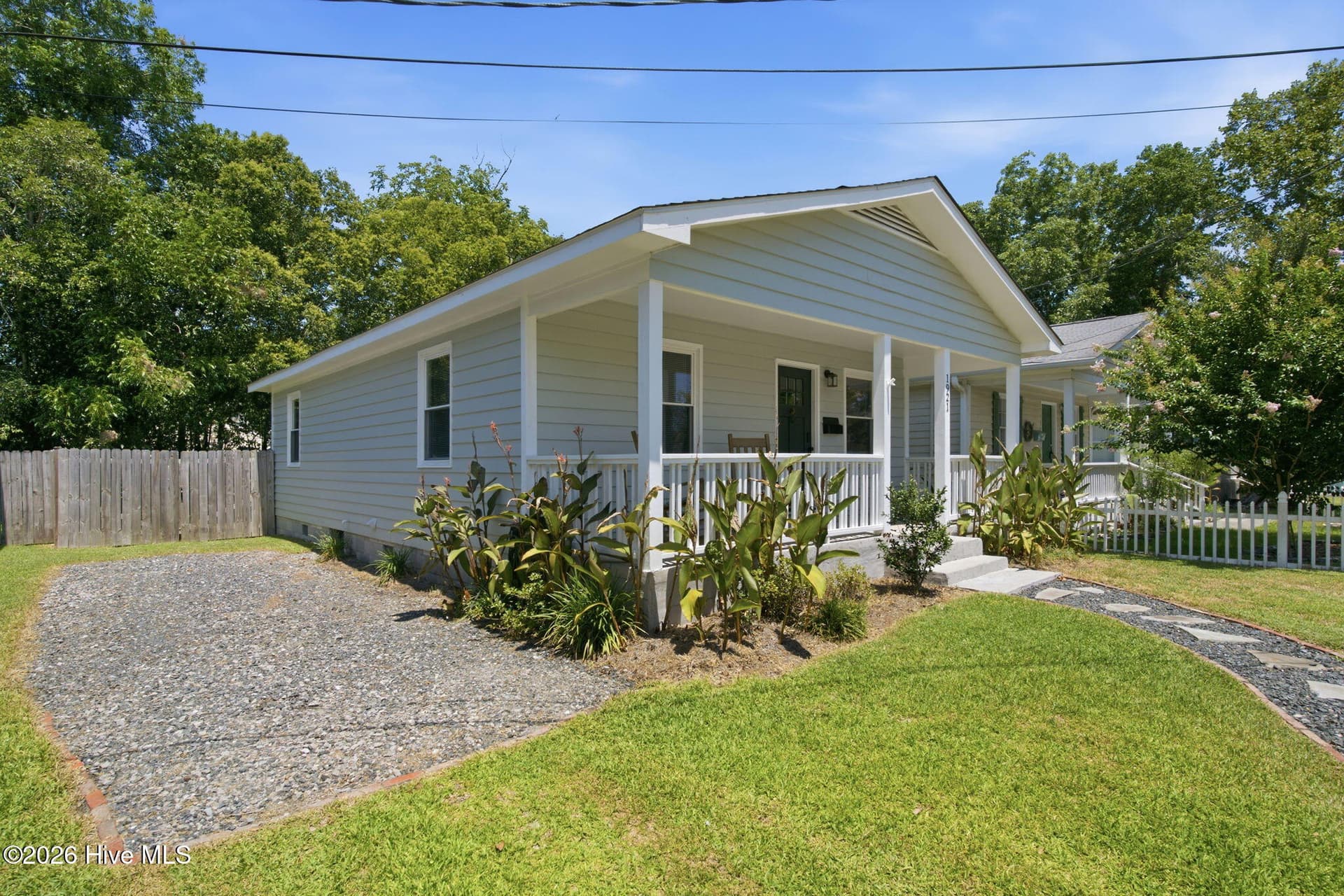 Single Family Residence at 1921 Hudson Drive, Wilmington, NC 28403, photo 5 of 40