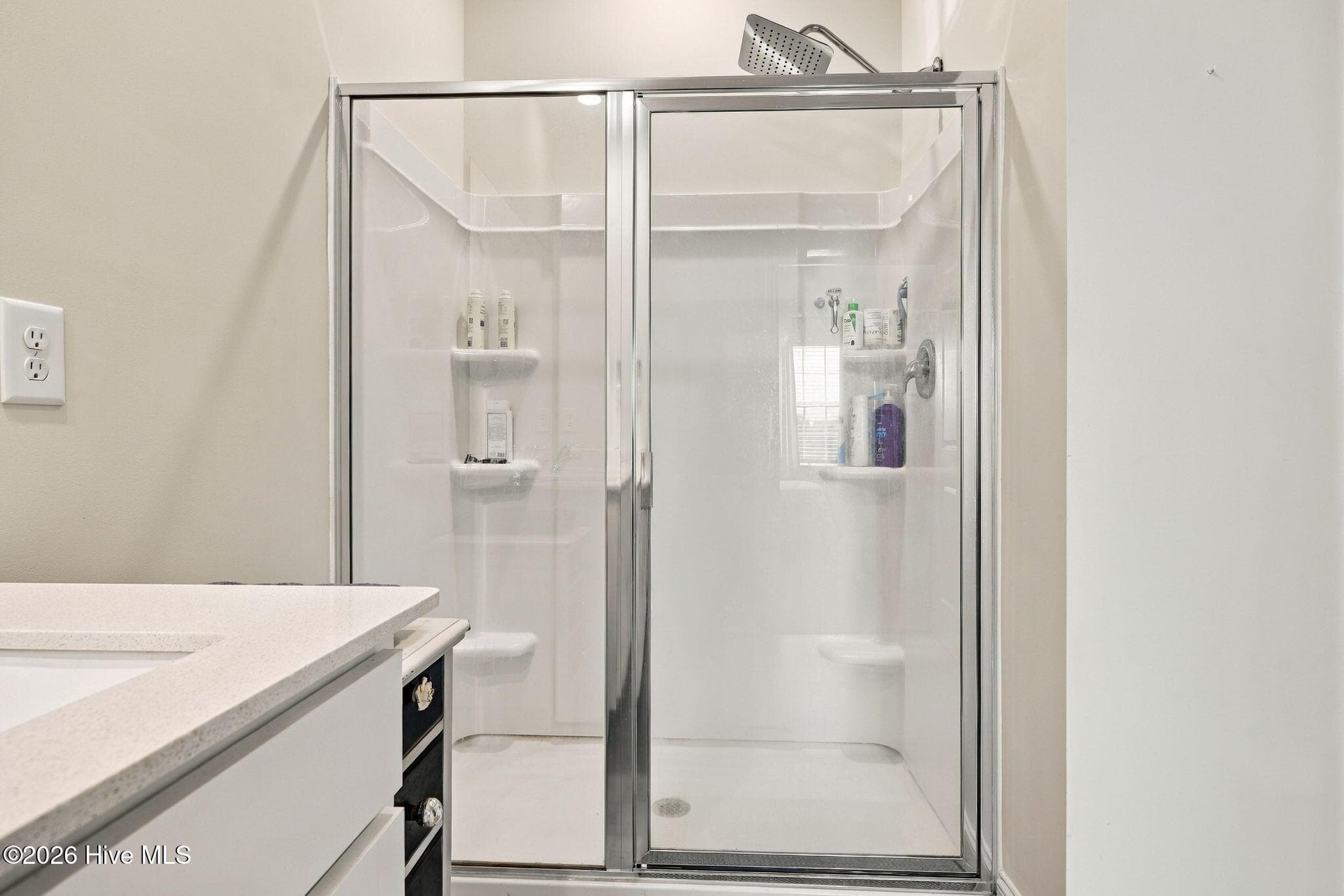 master bathroom - 2128 Nc Highway 102, Ayden, NC 28513