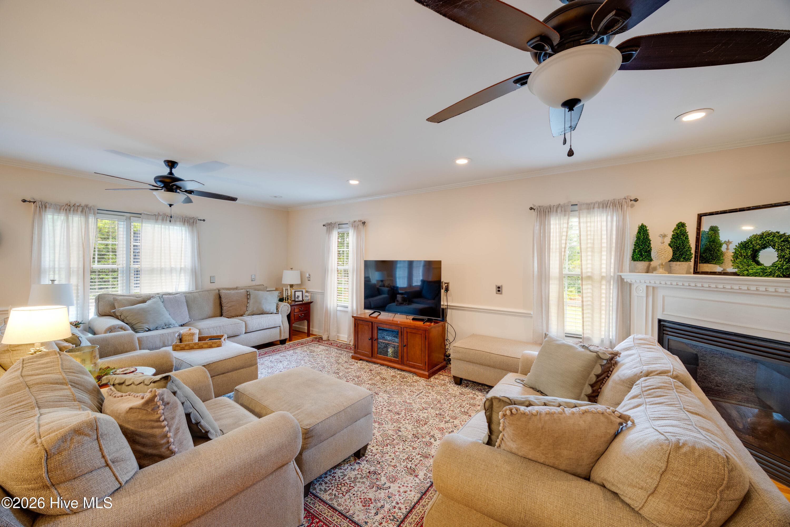 Single Family Residence at 307 Alderson Road, Washington, NC 27889, photo 13 of 57