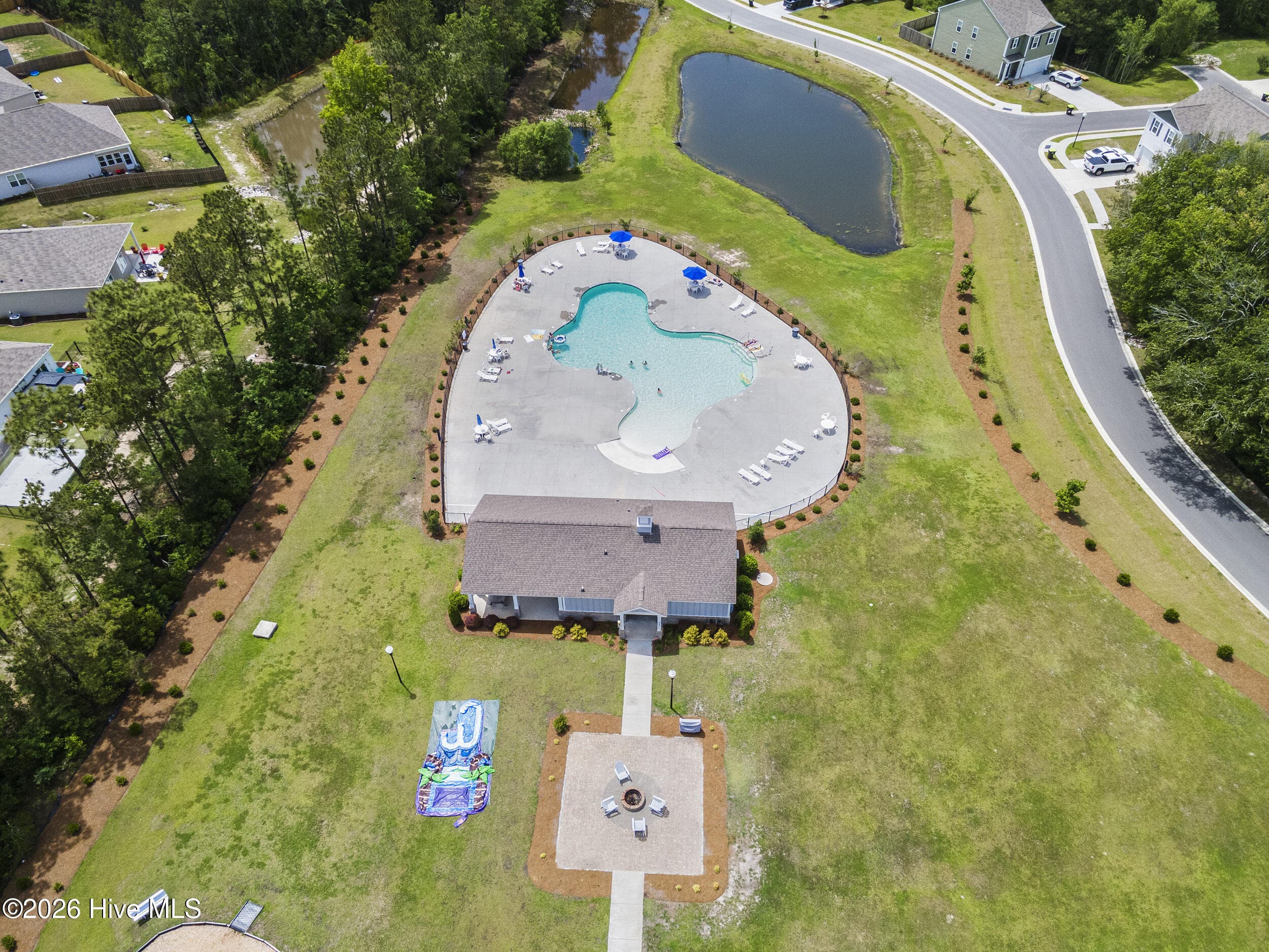 Single Family Residence at 1049 Burled Oak Rdg Lp SE, Bolivia, NC 28422, photo 81 of 83