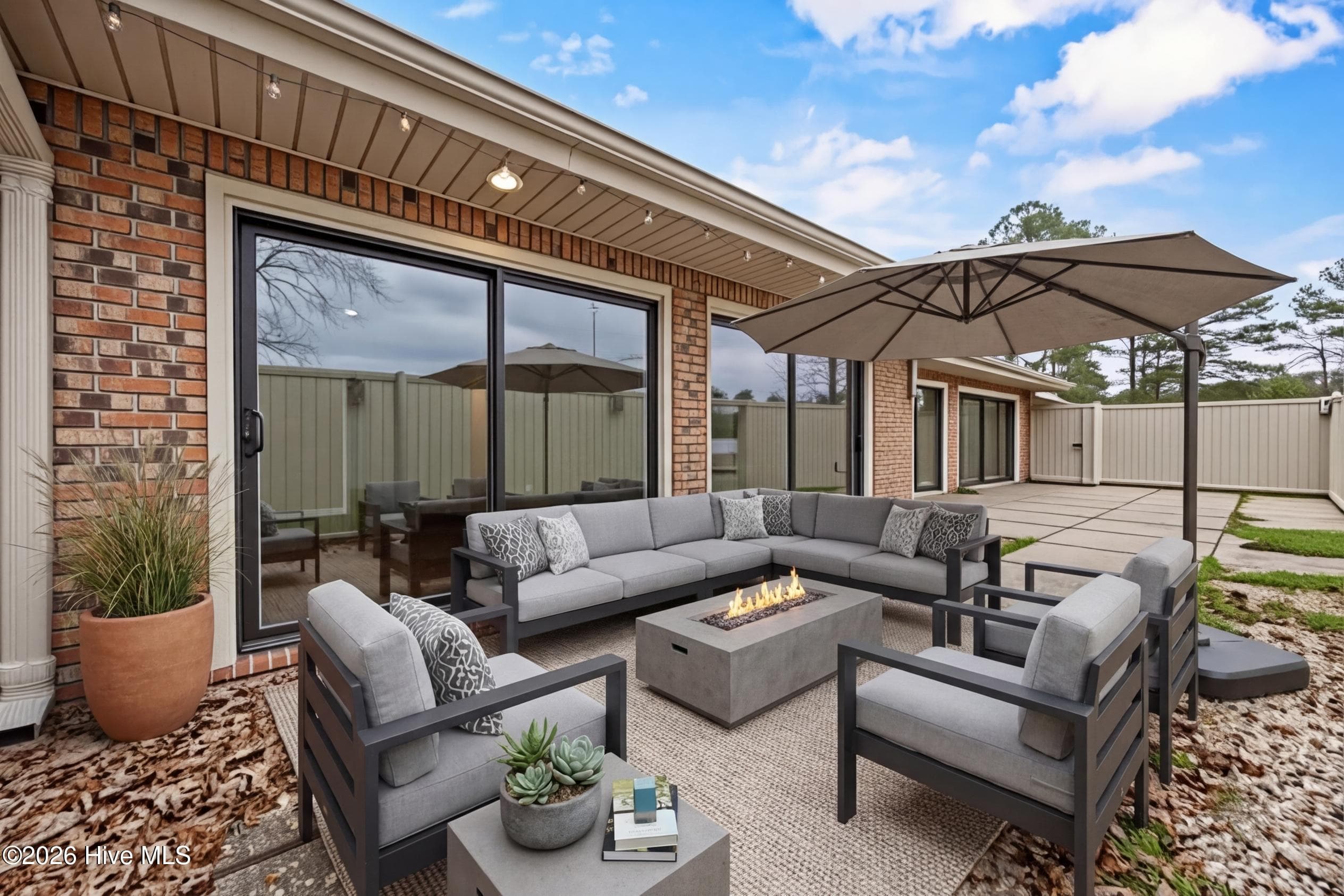 virtual staged back patio - 616 E Murphy Street, Wallace, NC 28466