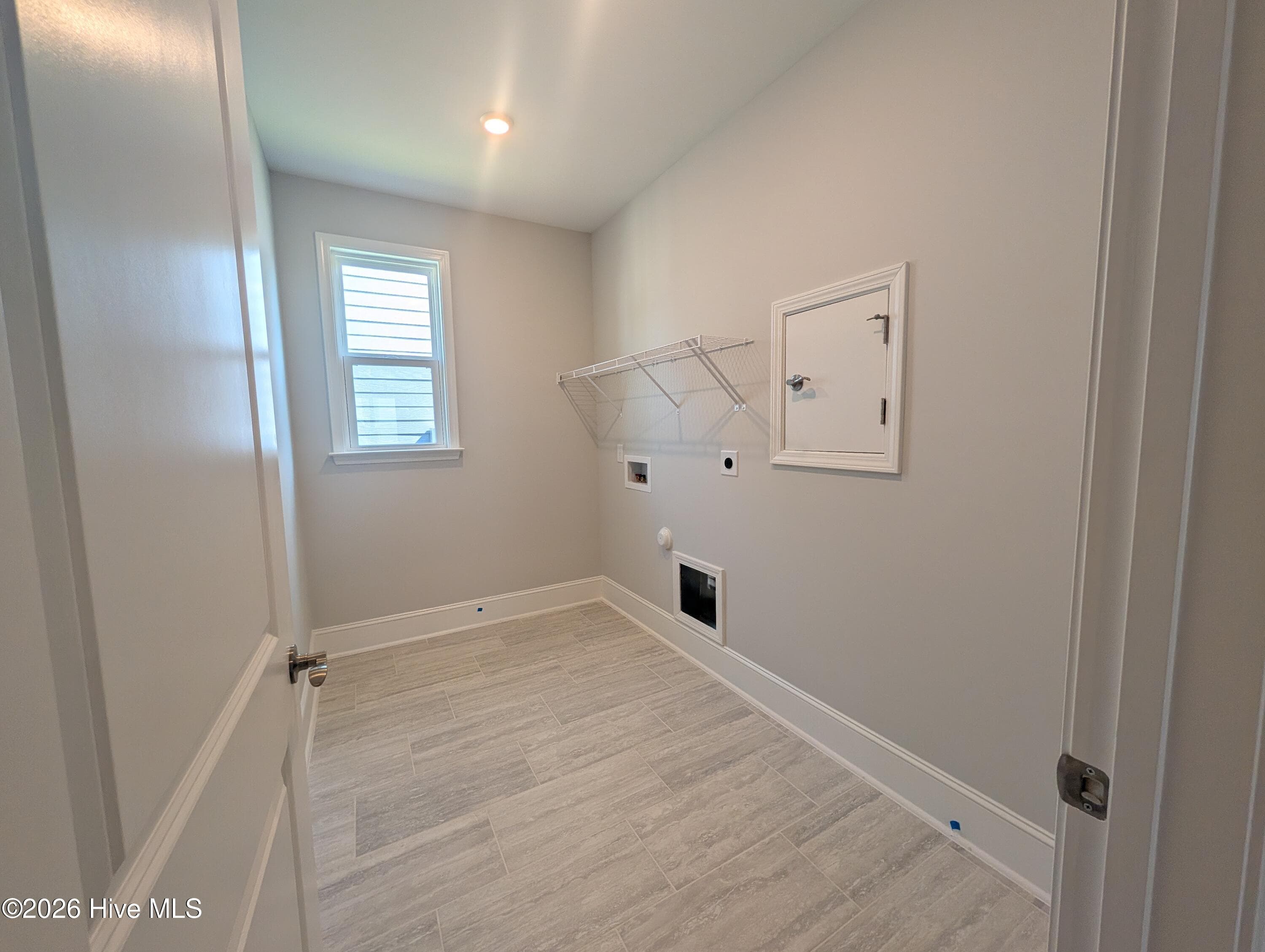 Single Family Residence at 7599 Gorse Drive, Winnabow, NC 28479, photo 8 of 63