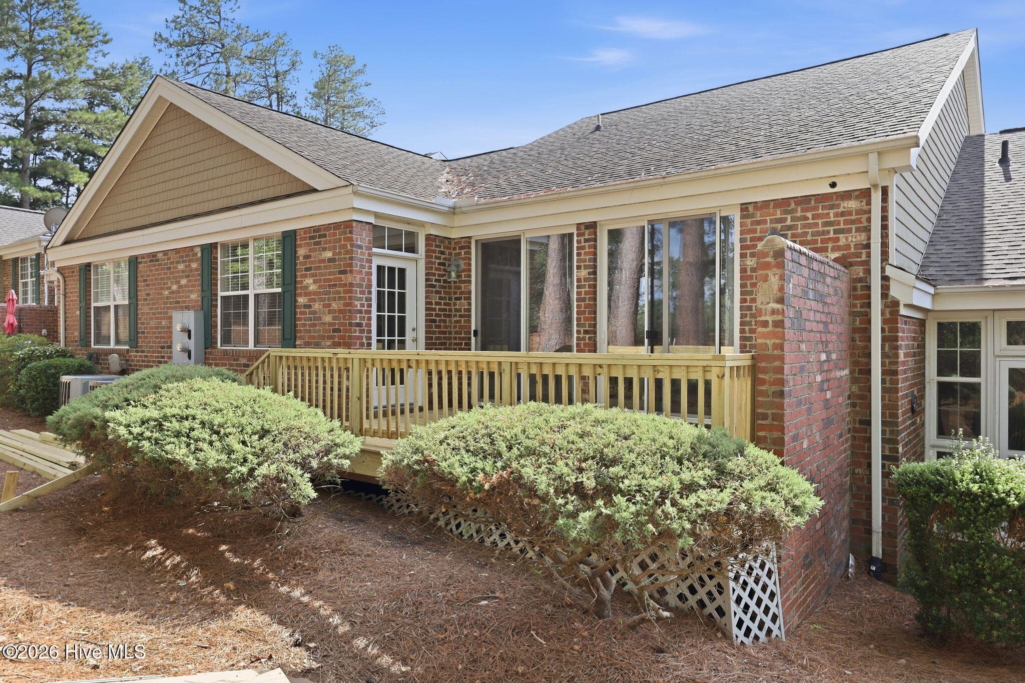 Townhouse at 140 Lighthorse Circle, Aberdeen, NC 28315, photo 42 of 50