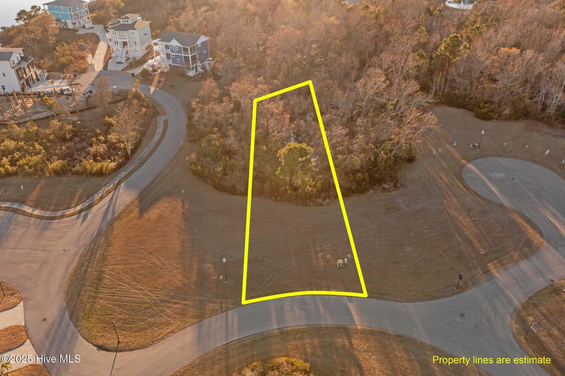 Single Family Residence at 162 Whispering Pine Lane, Holly Ridge, NC 28445, photo 16 of 44
