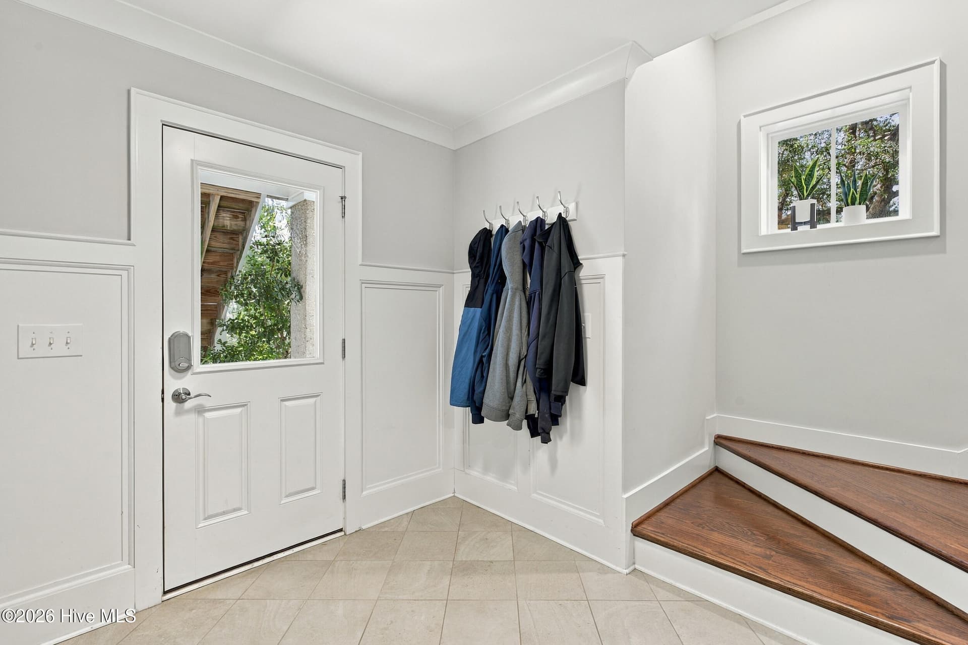 Ground floor entry - 161 Hammock Watch Way, Hampstead, NC 28443