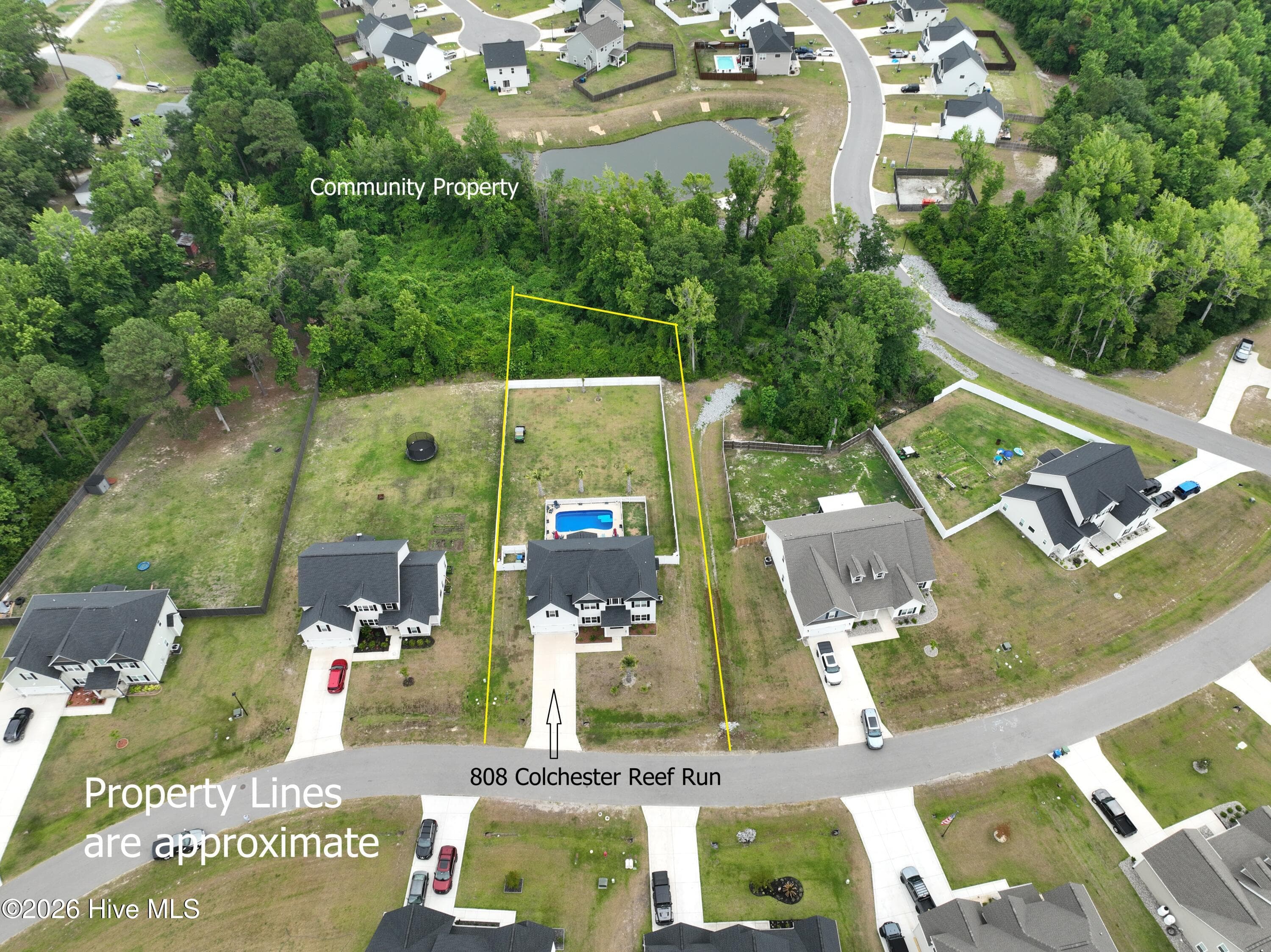 Single Family Residence at 808 Colchester Reef Run, Sneads Ferry, NC 28460, photo 7 of 48