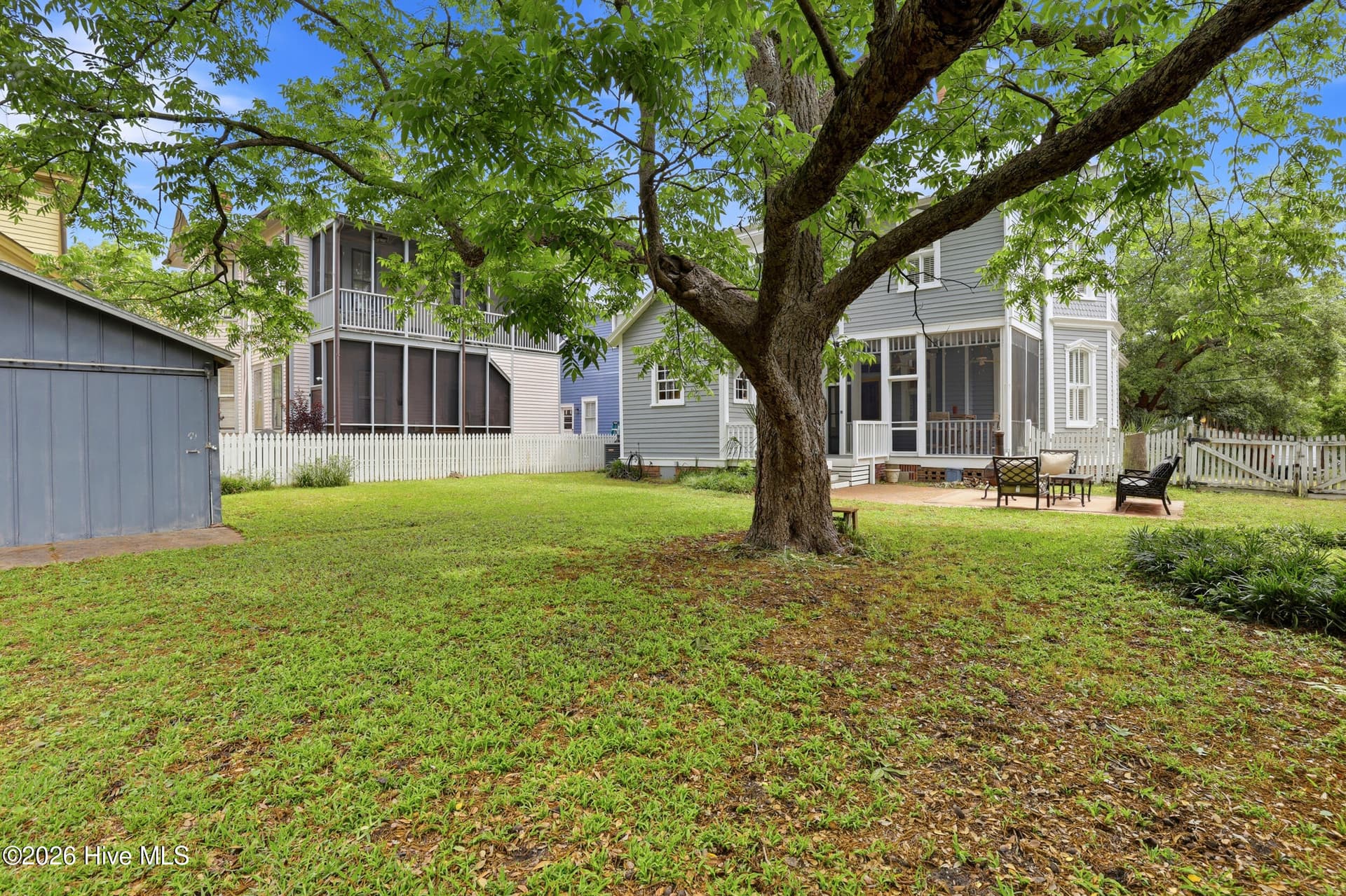 Single Family Residence at 306 S 4th Street, Wilmington, NC 28401, photo 7 of 7