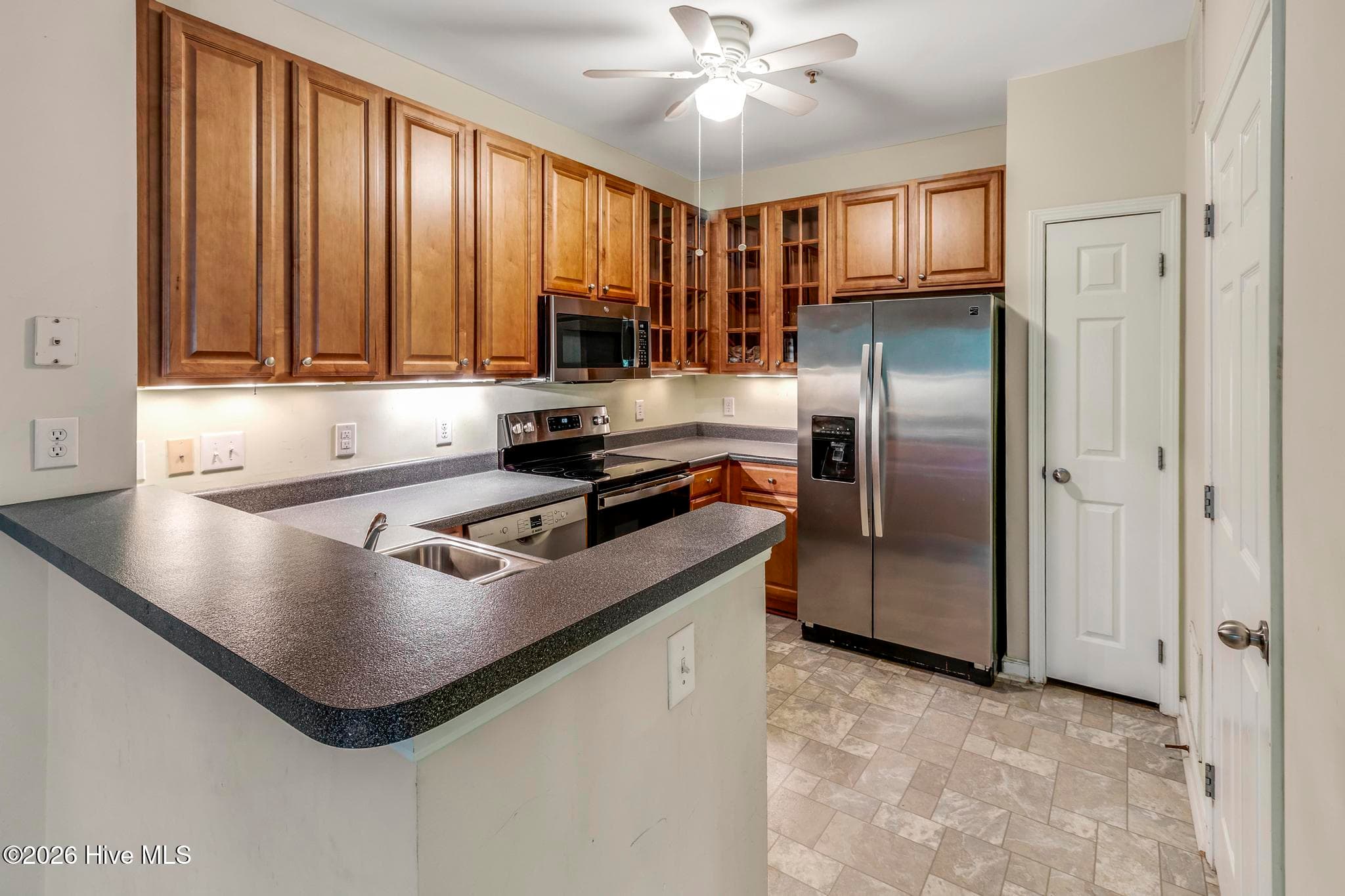 Condominium at 3909 Botsford Court Unit 103, Wilmington, NC 28412, photo 28 of 95