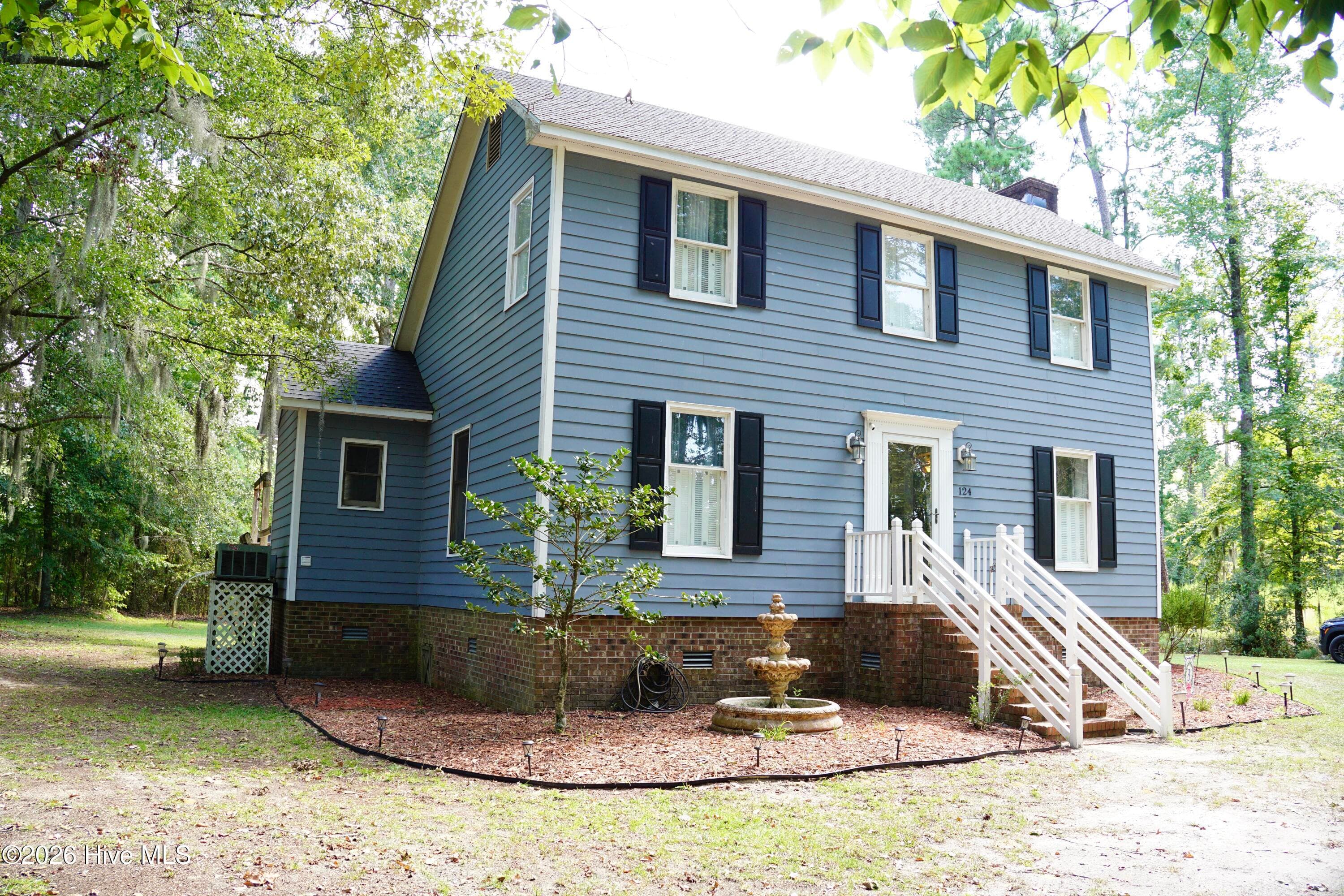 124 Country Place, Washington, NC 27889