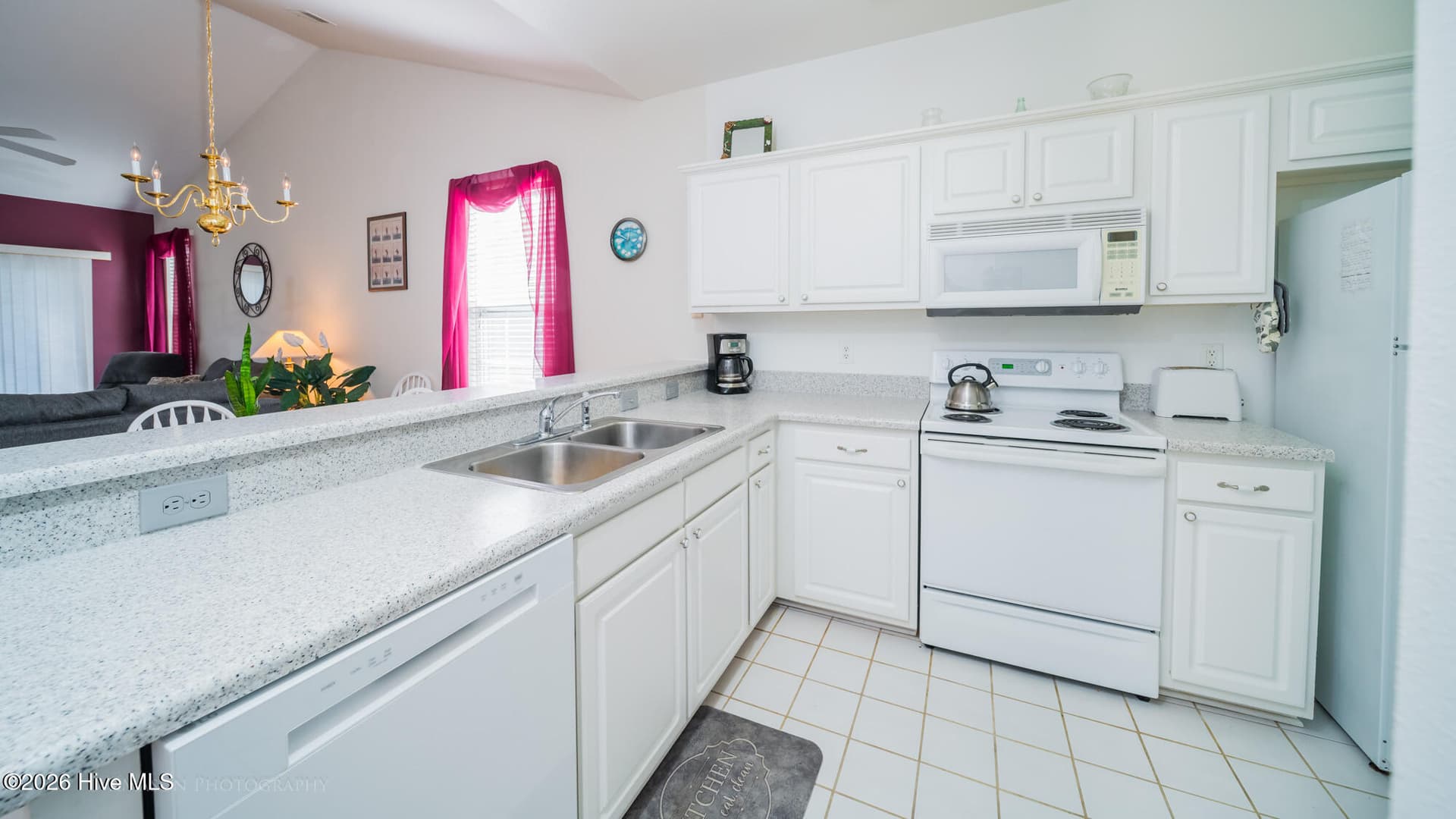 Condominium at 880 Great Egret Circle SW 10f, Sunset Beach, NC 28468, photo 12 of 58