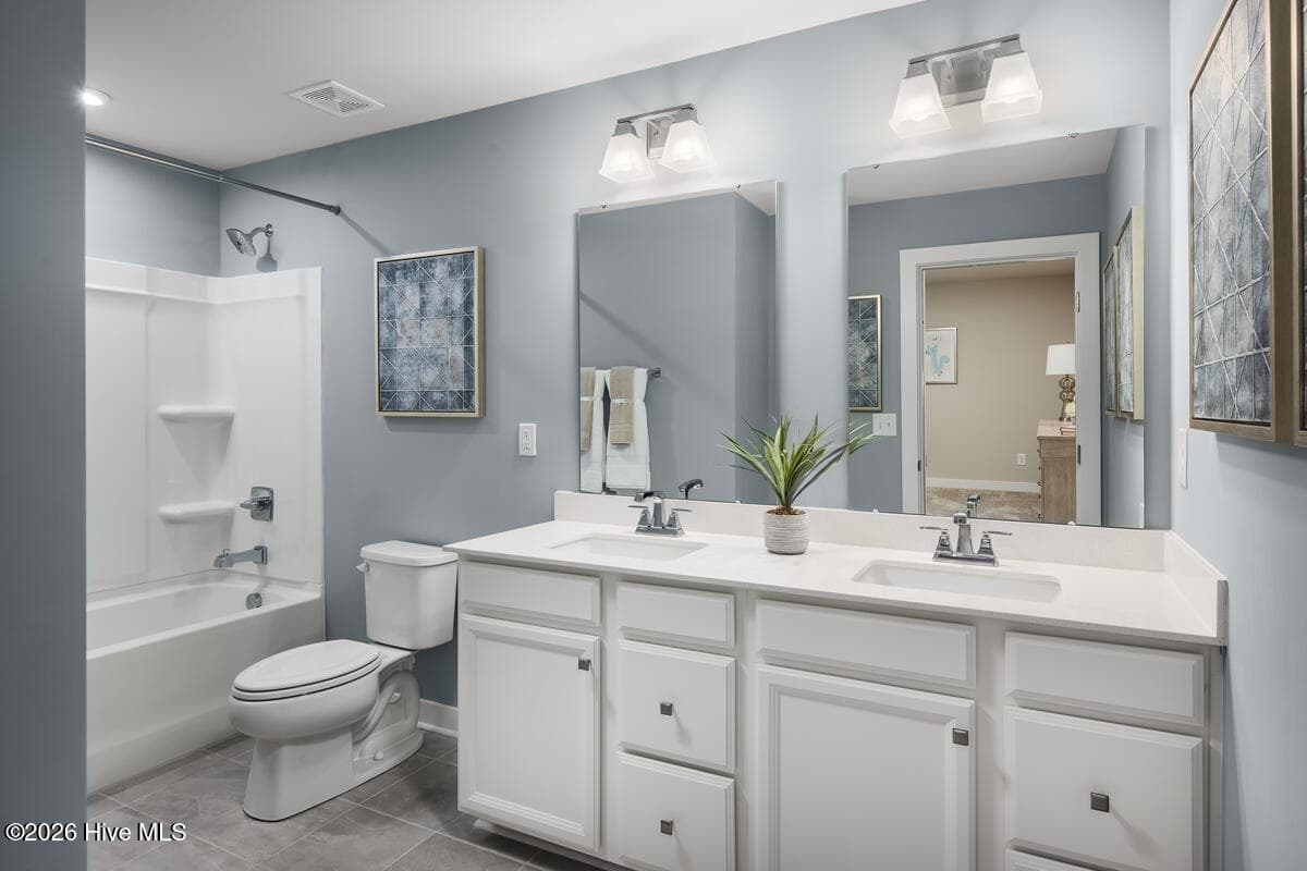 Single Family Residence at 2247 Webfoot Drive NE, Bolivia, NC 28422, photo 14 of 16
