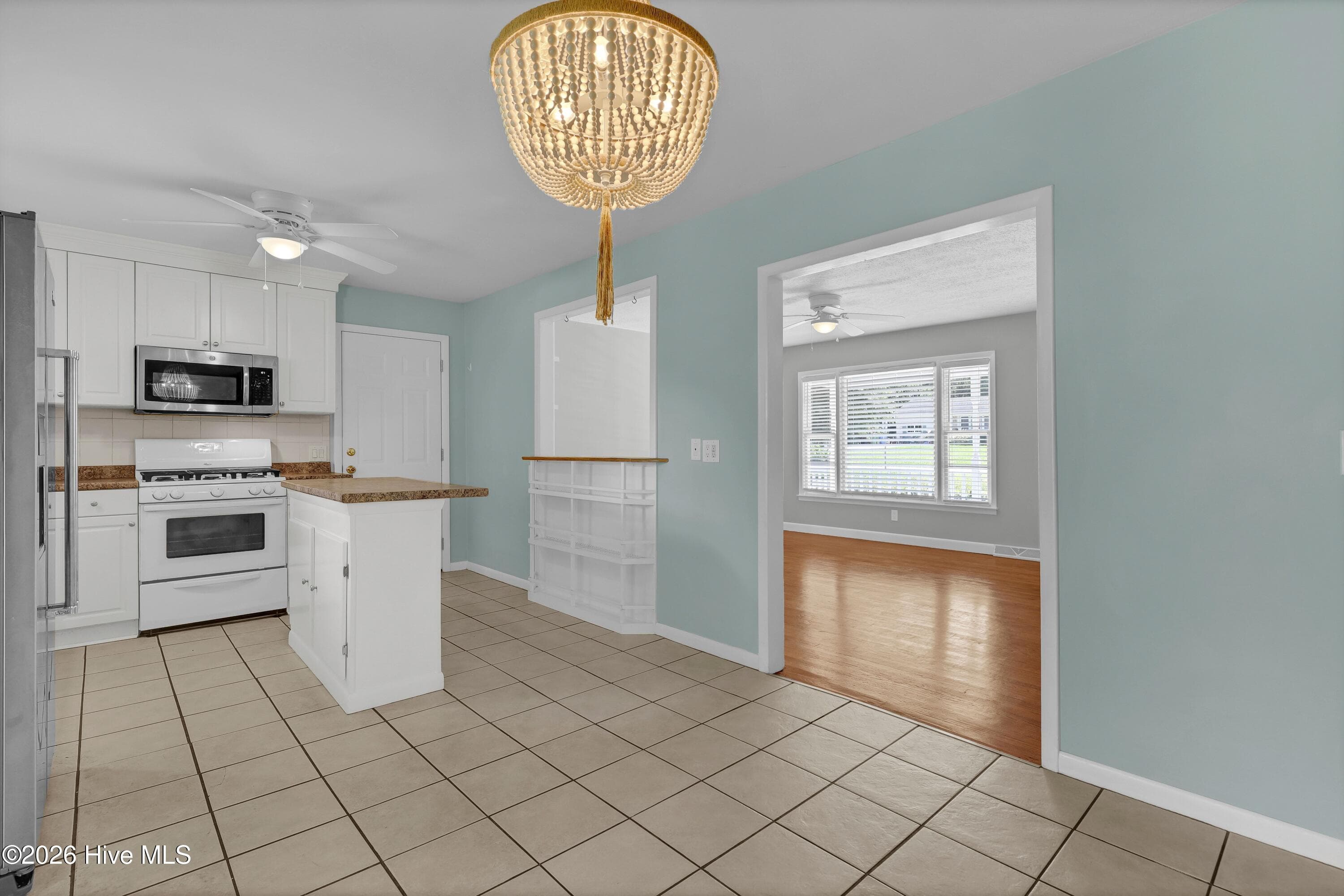 Single Family Residence at 3309 Winston Boulevard, Wilmington, NC 28403, photo 13 of 31