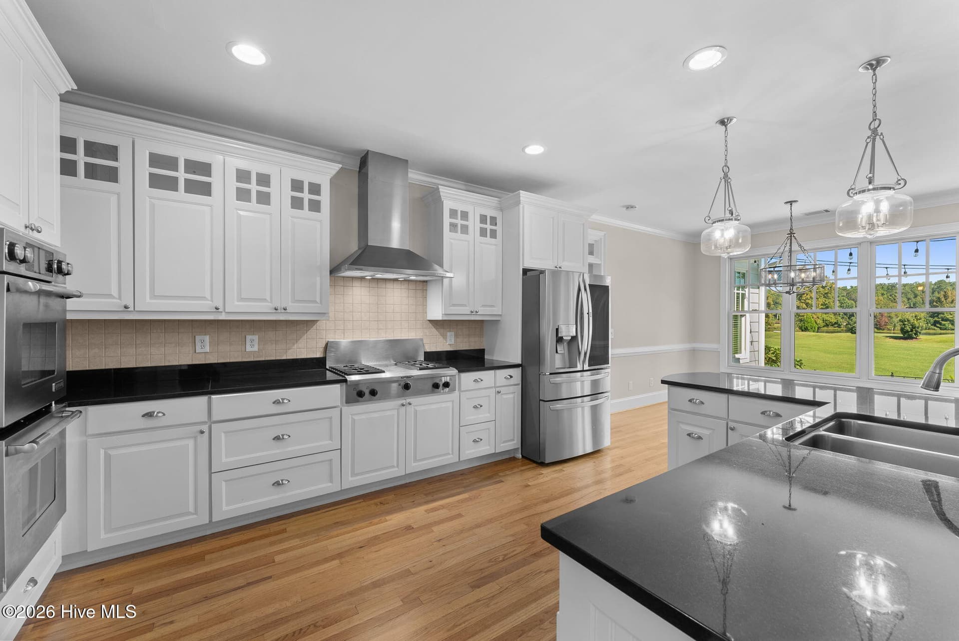 Single Family Residence at 395 E Shoreline Drive, North Augusta, SC 29841, photo 14 of 52