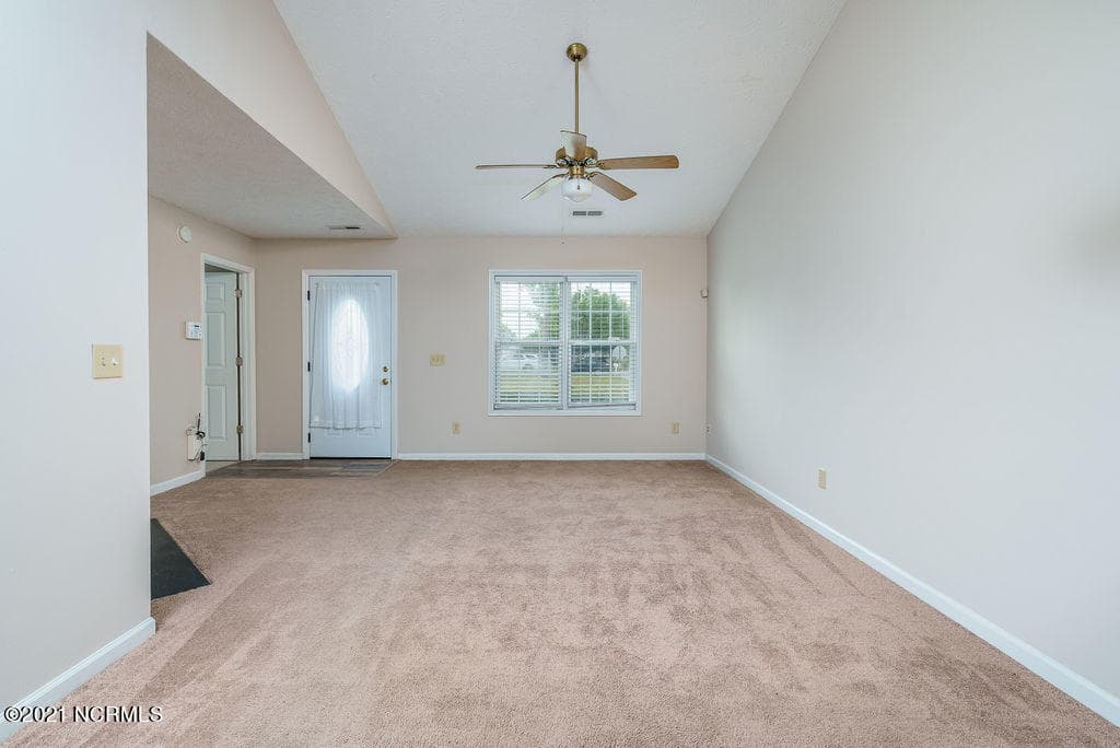 Single Family Residence at 6701 Alamosa Drive, Wilmington, NC 28411, photo 12 of 46