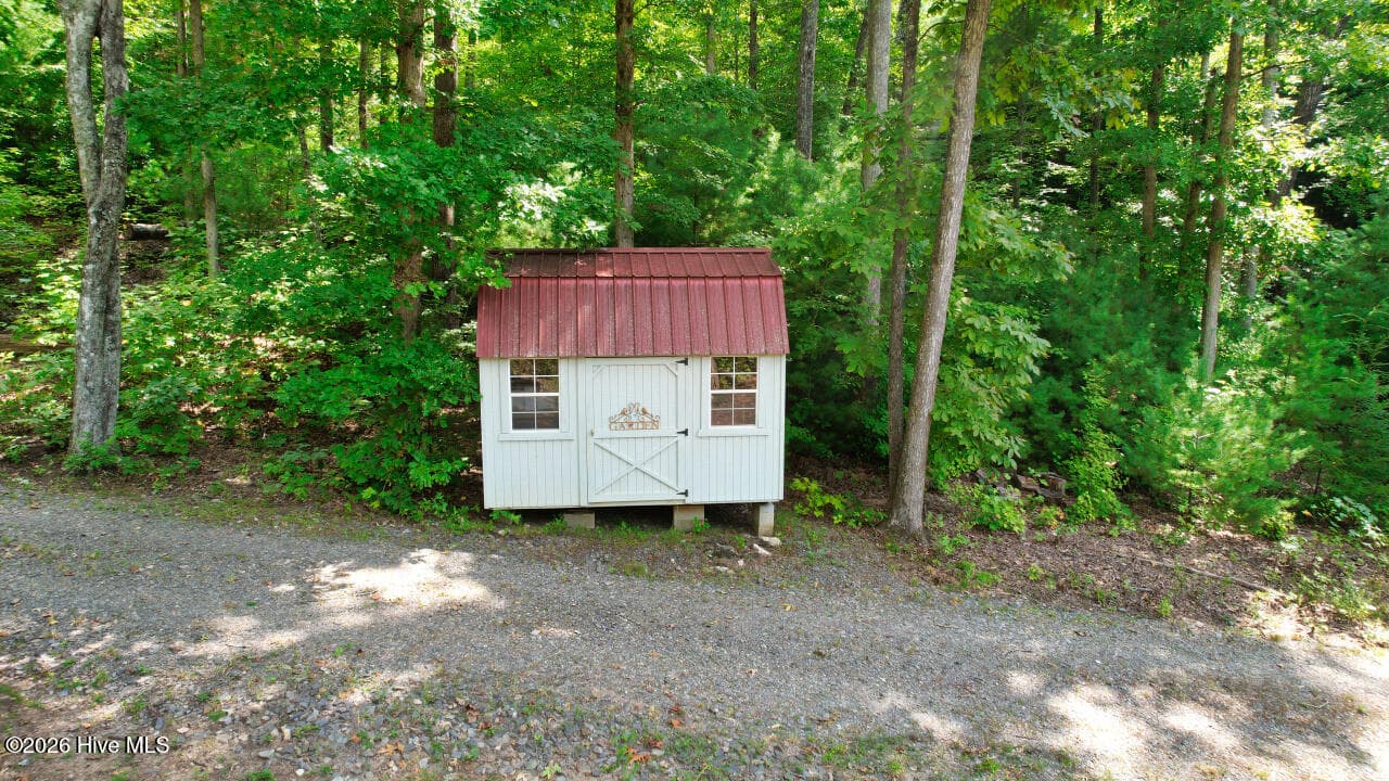 Single Family Residence at 215 Kirby Lane, Murphy, NC 28906, photo 37 of 65
