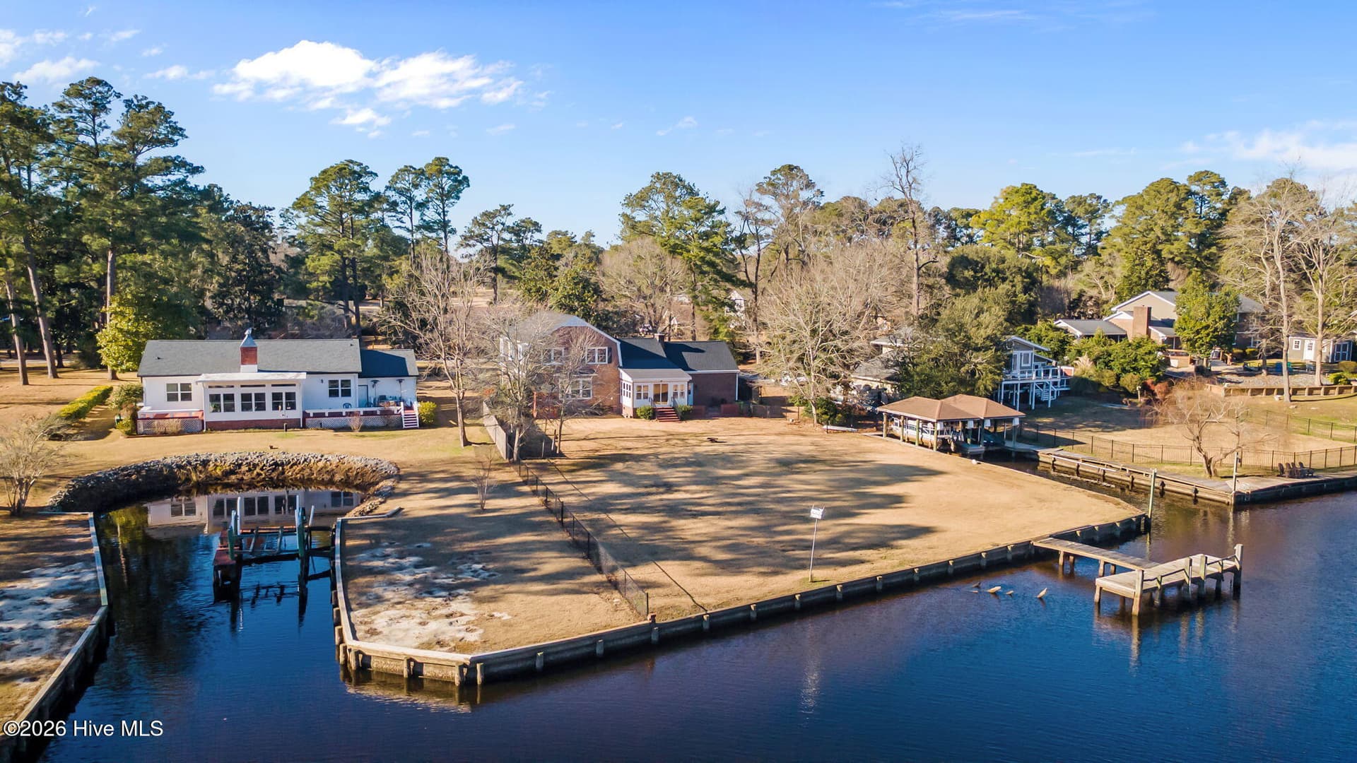 Single Family Residence at 236 Shoreline Drive, New Bern, NC 28562, photo 57 of 71