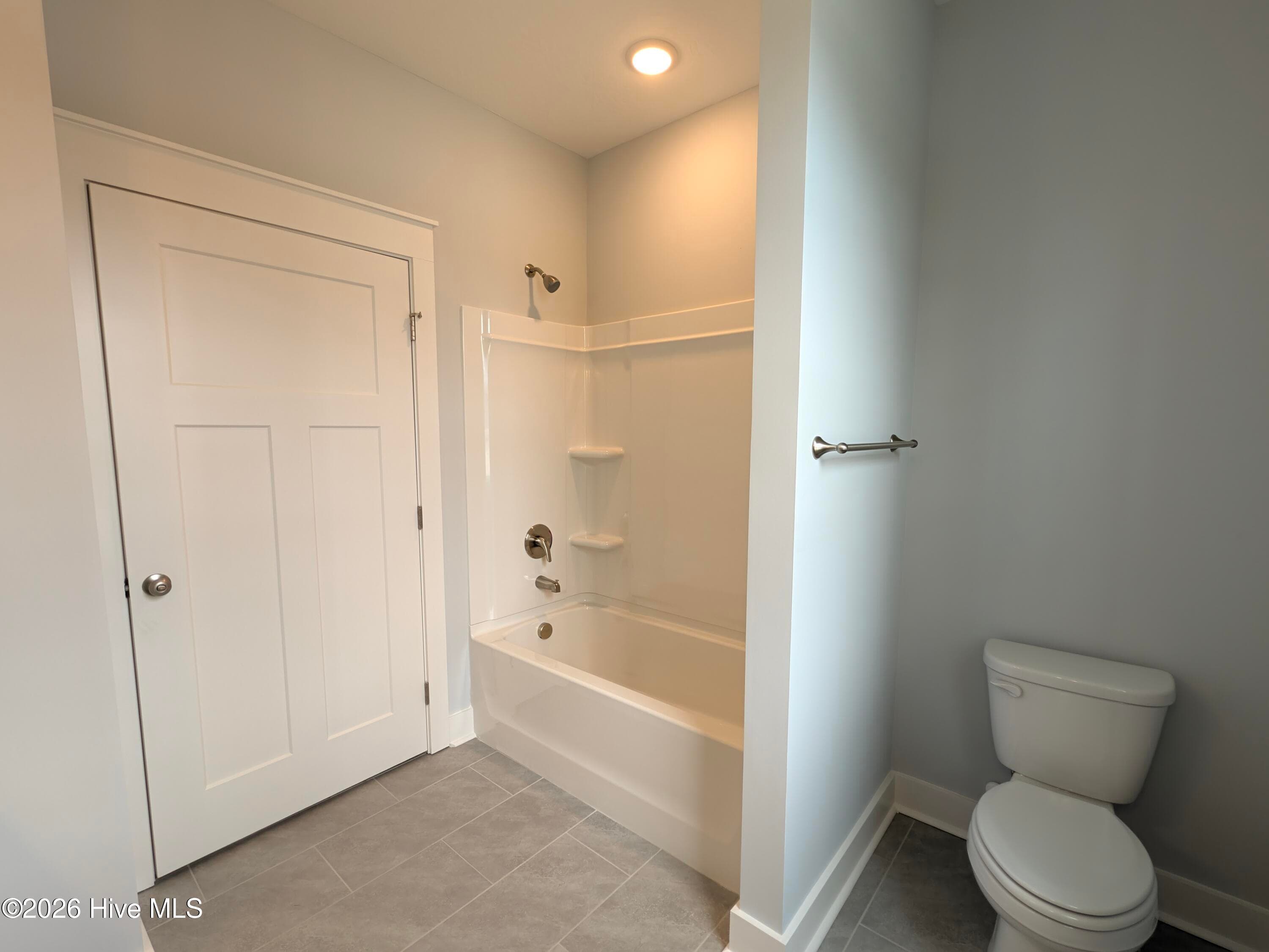Spacious secondary bathroom - 434 Longshadow Drive, Aiken, SC 29803
