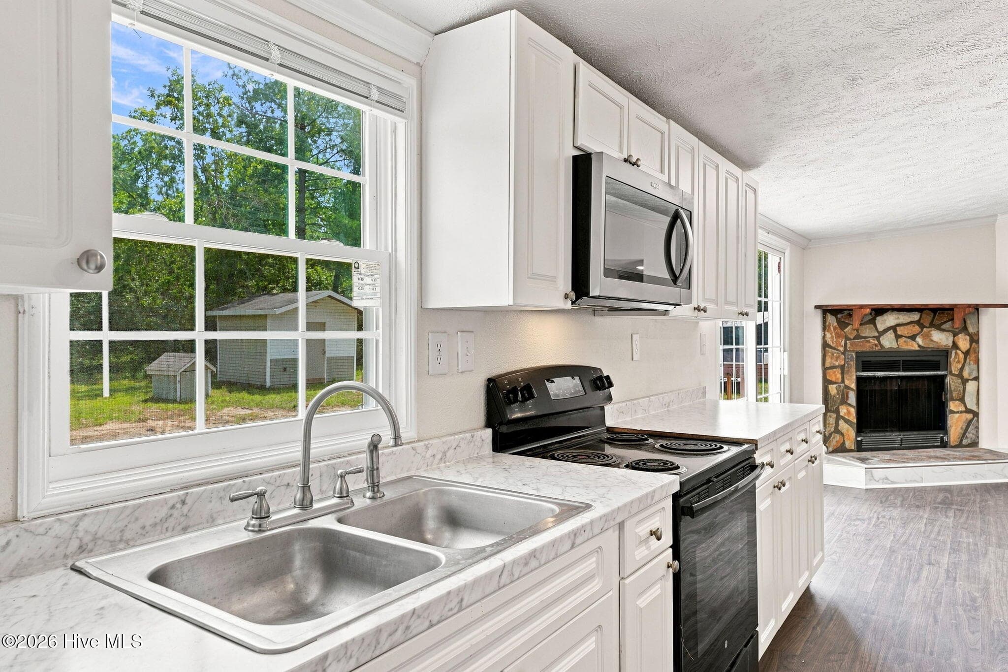 Manufactured Home at 23281 Marston Road, Laurel Hill, NC 28351, photo 14 of 50