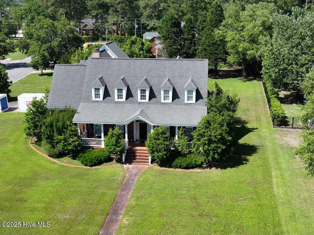 Single Family Residence at 109 Foxcroft Lane, Winterville, NC 28590, photo 22 of 65