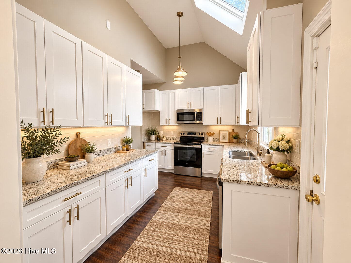Single Family Residence at 6 Conifer Square, Augusta, GA 30909, photo 12 of 51