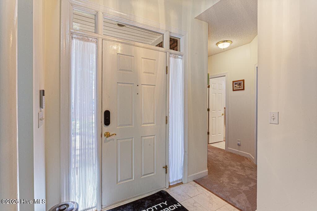 25 Ivy Way Pinehurst NC entryway - 25 Ivy Way, Pinehurst, NC 28374