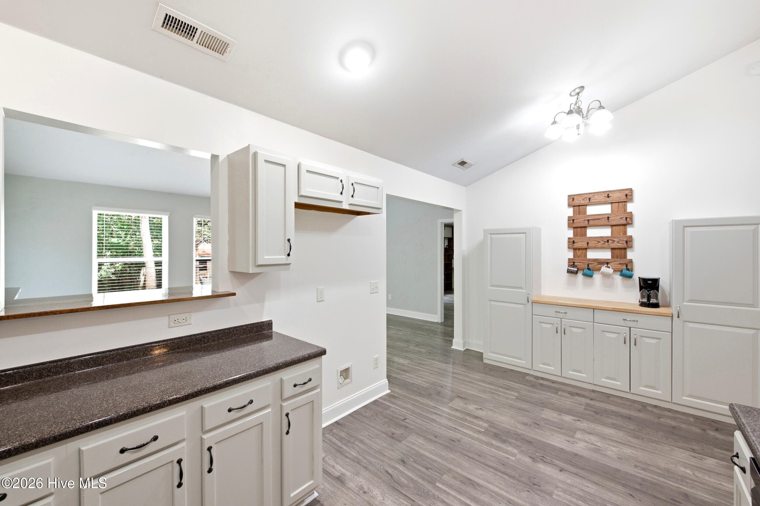 Coffee Station and Pantry - 122 Pond View Circle, Hampstead, NC 28443