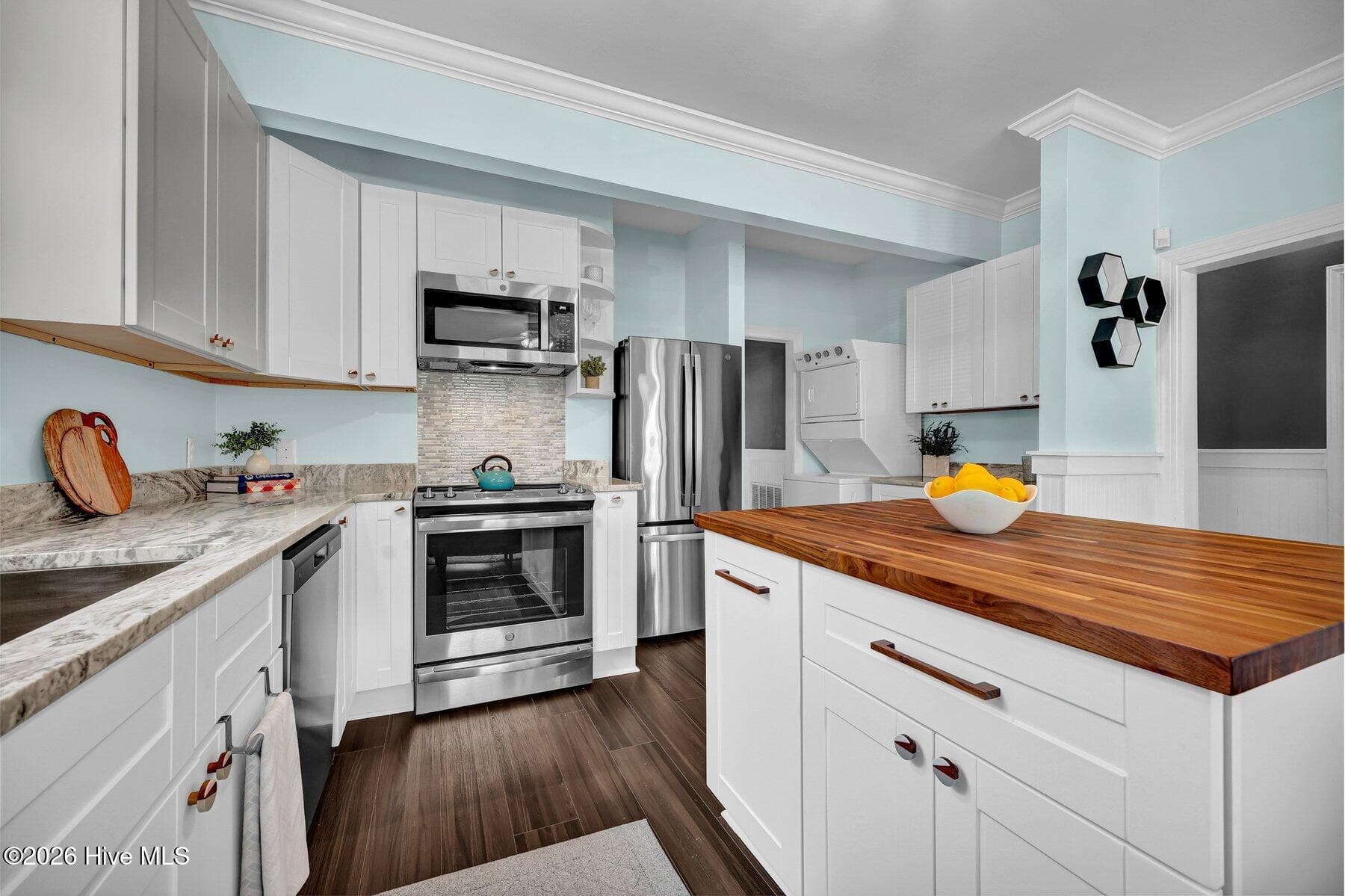 Single Family Residence at 321 S 7th Street, Wilmington, NC 28401, photo 14 of 34