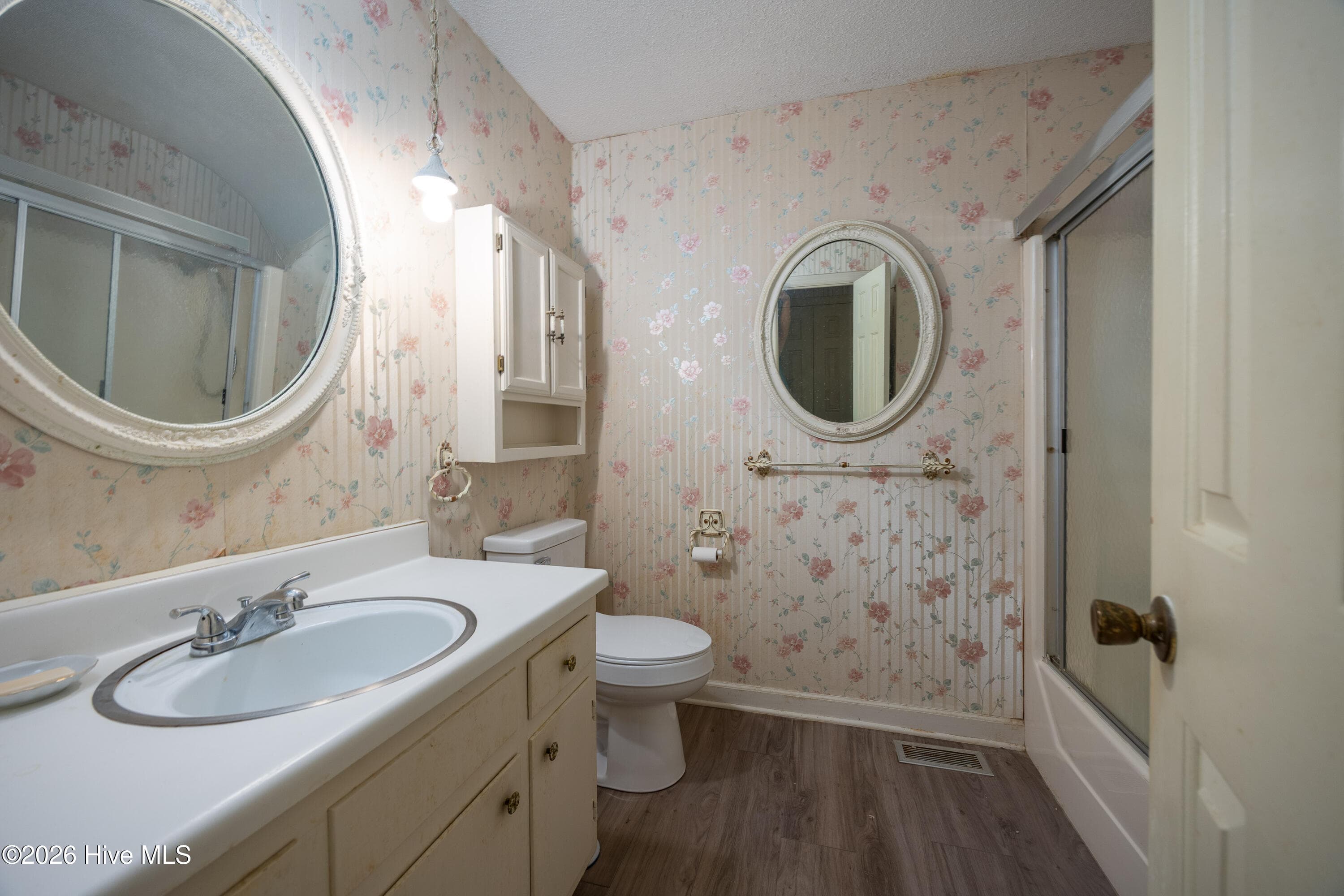 Single Family Residence at 507 Parker Drive, Clinton, NC 28328, photo 19 of 28