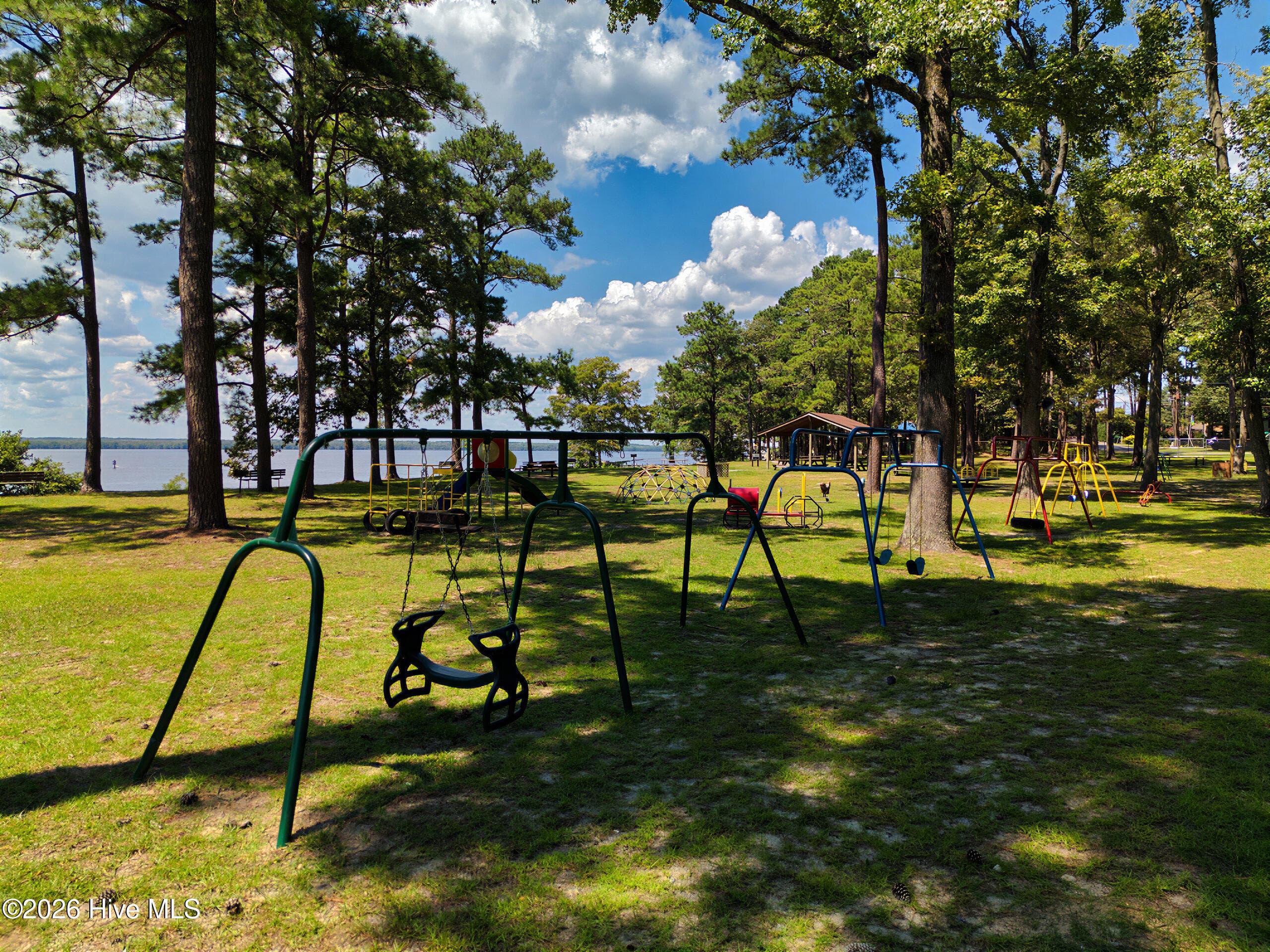 Single Family Residence at 1202 Arrowhead Trail, Edenton, NC 27932, photo 5 of 5
