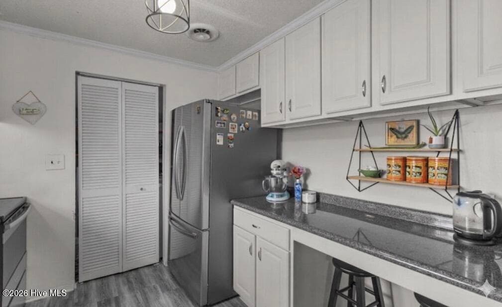 Single Family Residence at 1409 Wooster Street, Wilmington, NC 28401, photo 10 of 49