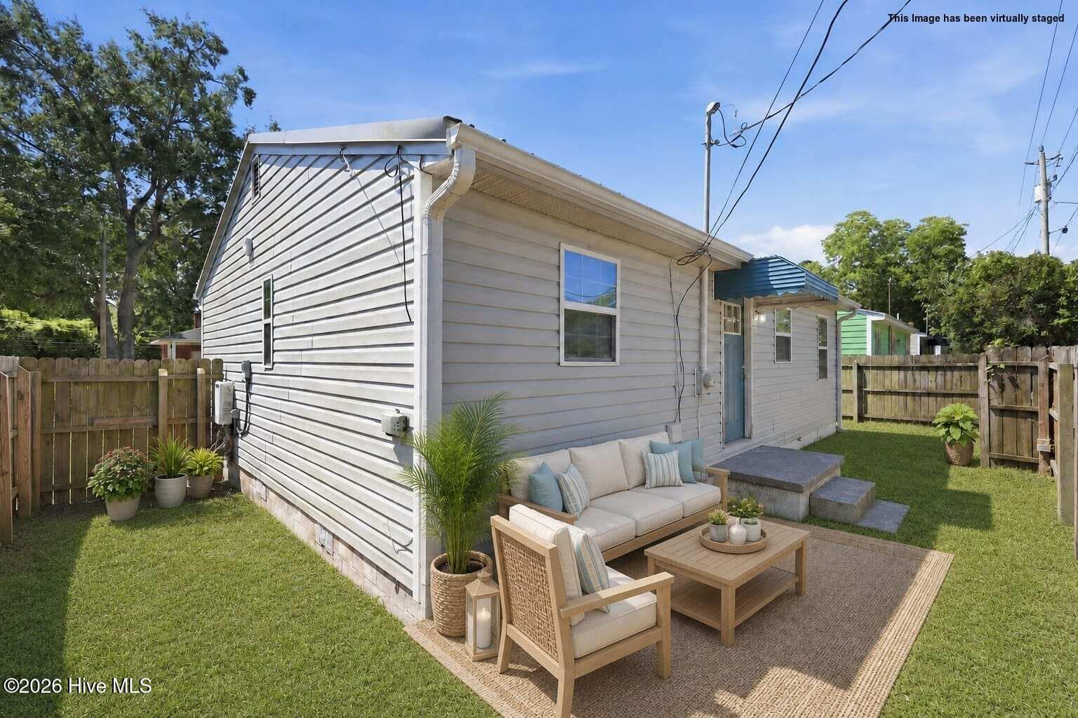 Virtually Stage - 518 Ruth Avenue, New Bern, NC 28560