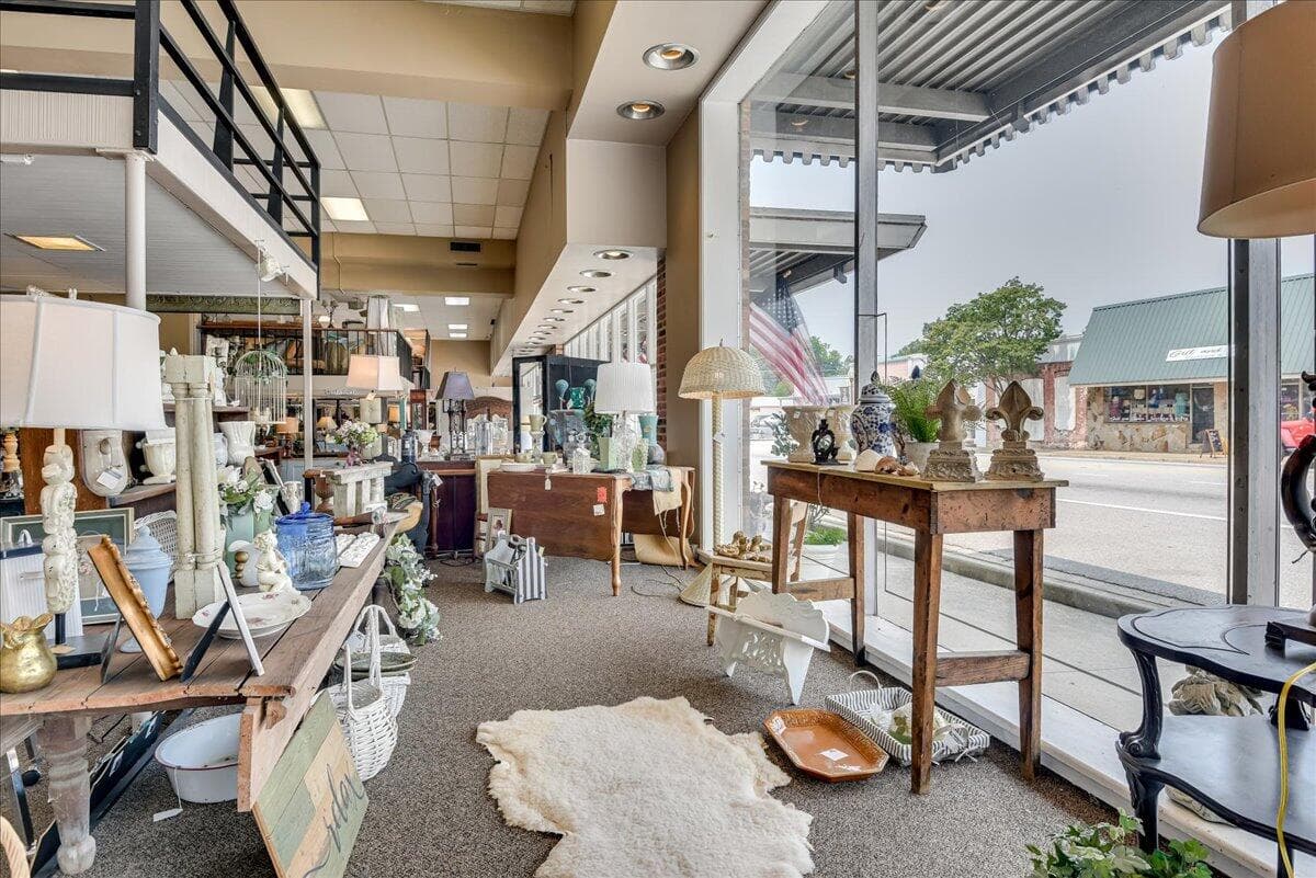 Business at 114 W 6th Street, Waynesboro, GA 30830, photo 23 of 75