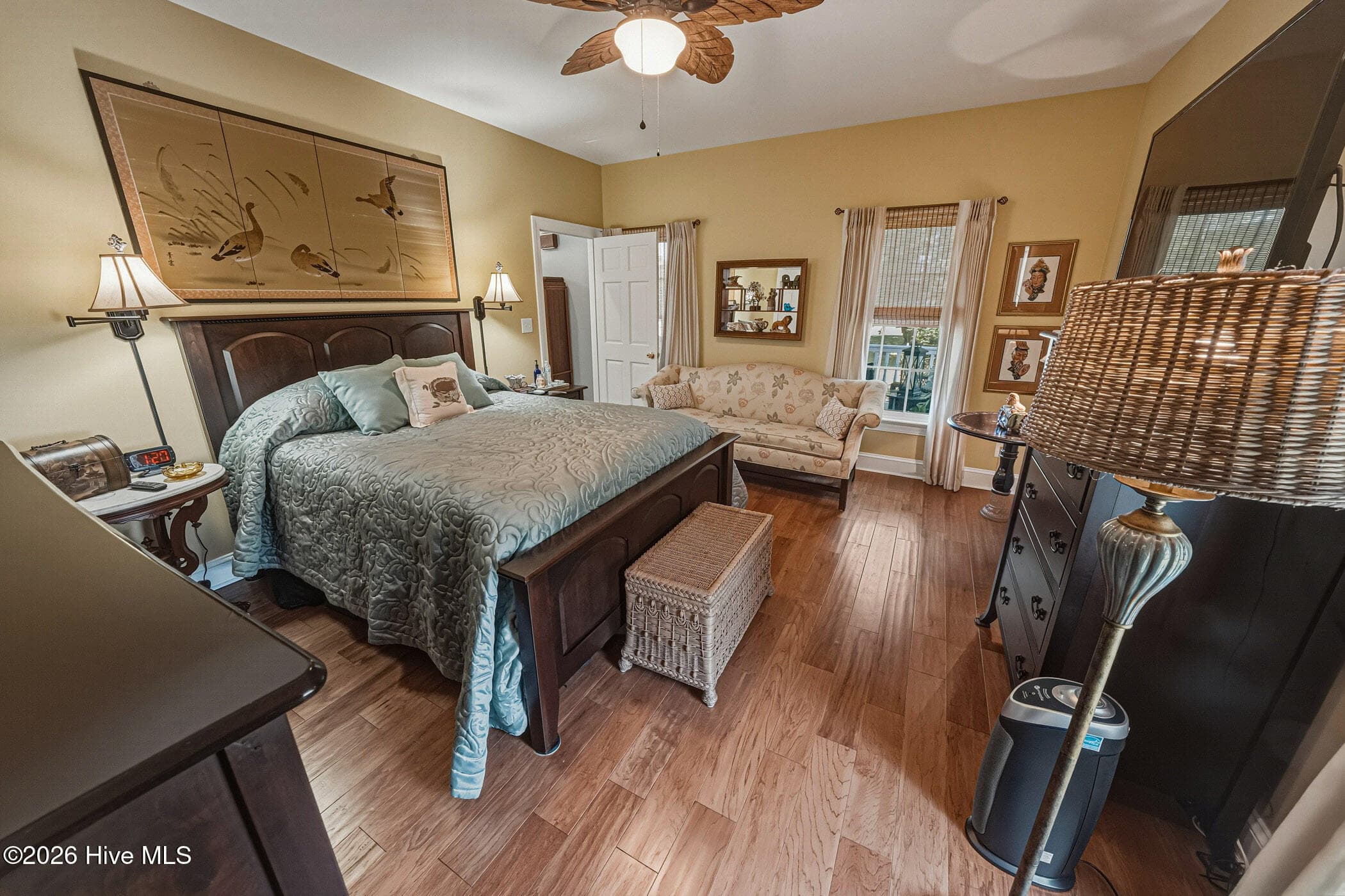 Single Family Residence at 343 Mariners Drive, Roper, NC 27970, photo 7 of 55