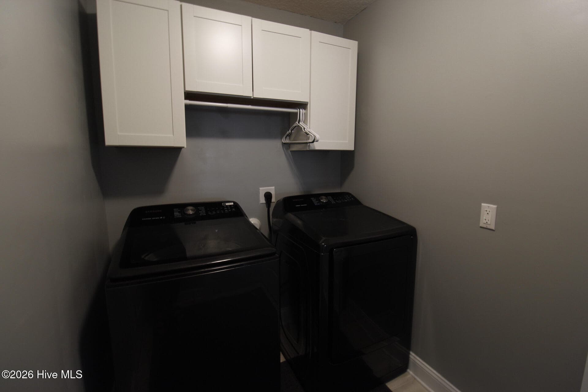 Single Family Residence at 404 Montgomery Drive, Jacksonville, NC 28546, photo 7 of 30