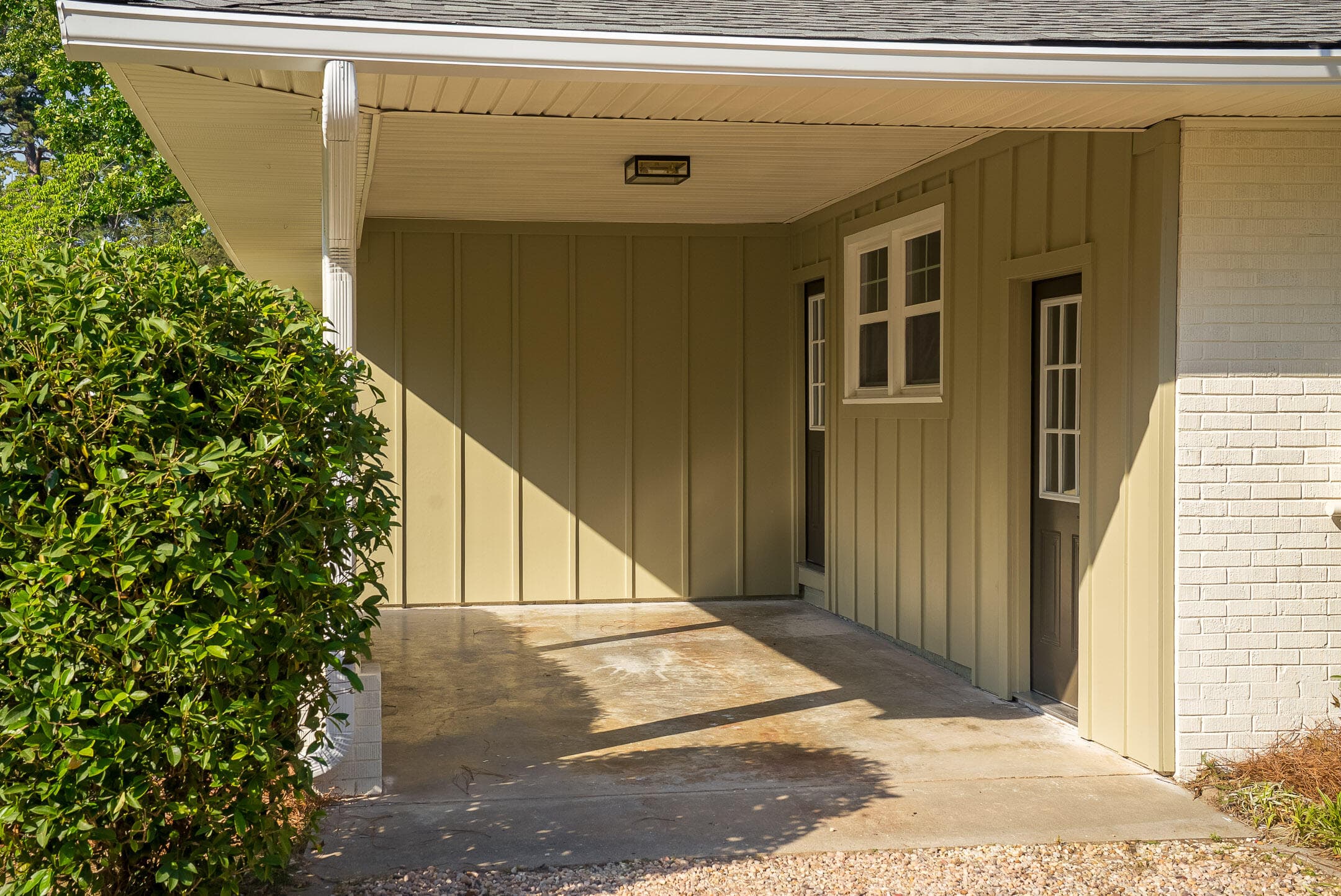 Single Family Residence at 302 Barnard Avenue, Aiken, SC 29801, photo 21 of 58