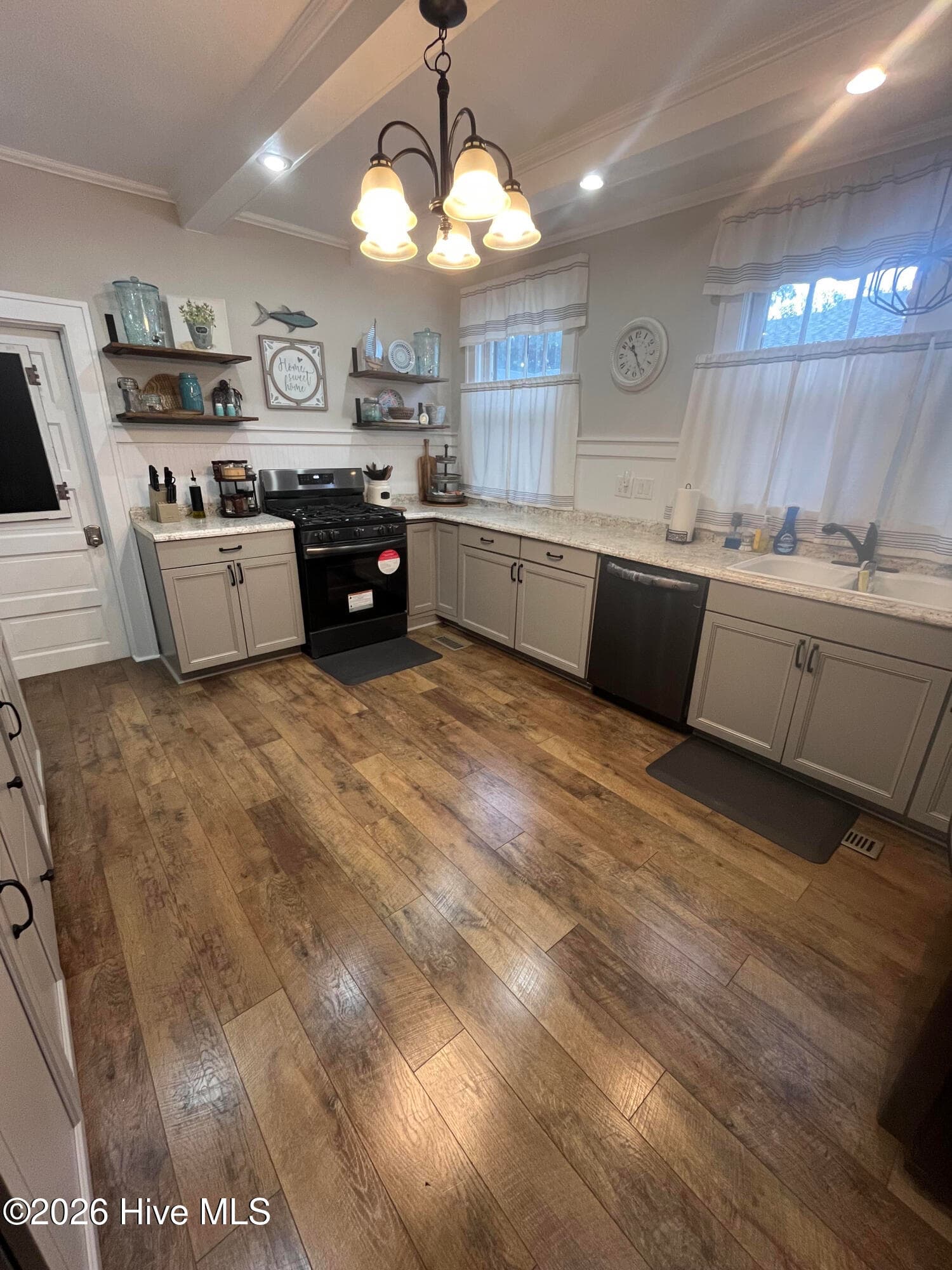 Single Family Residence at 913 W Church Street, Elizabeth City, NC 27909, photo 26 of 99