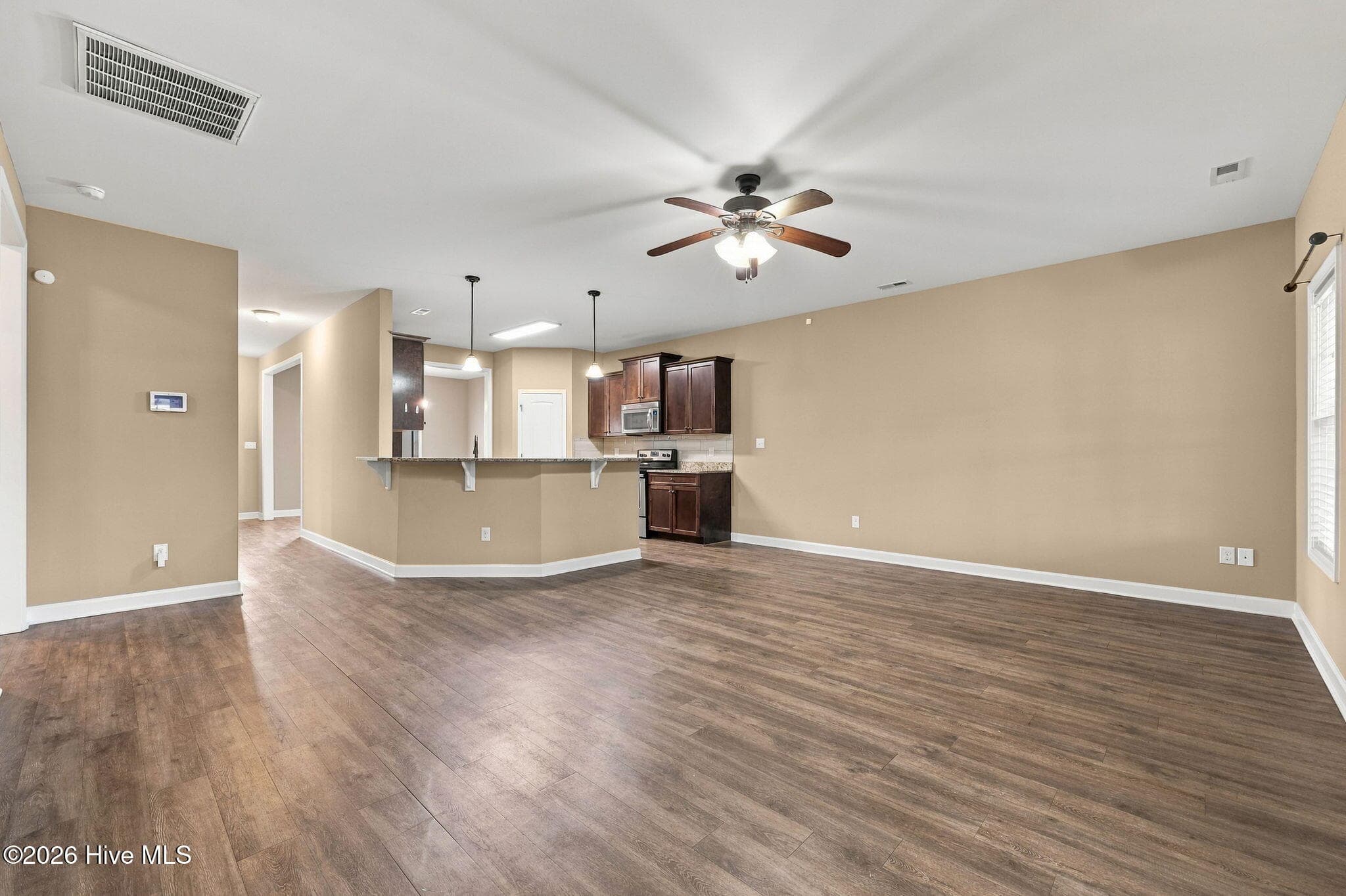 Single Family Residence at 402 Kinroff Drive, Hubert, NC 28539, photo 17 of 56