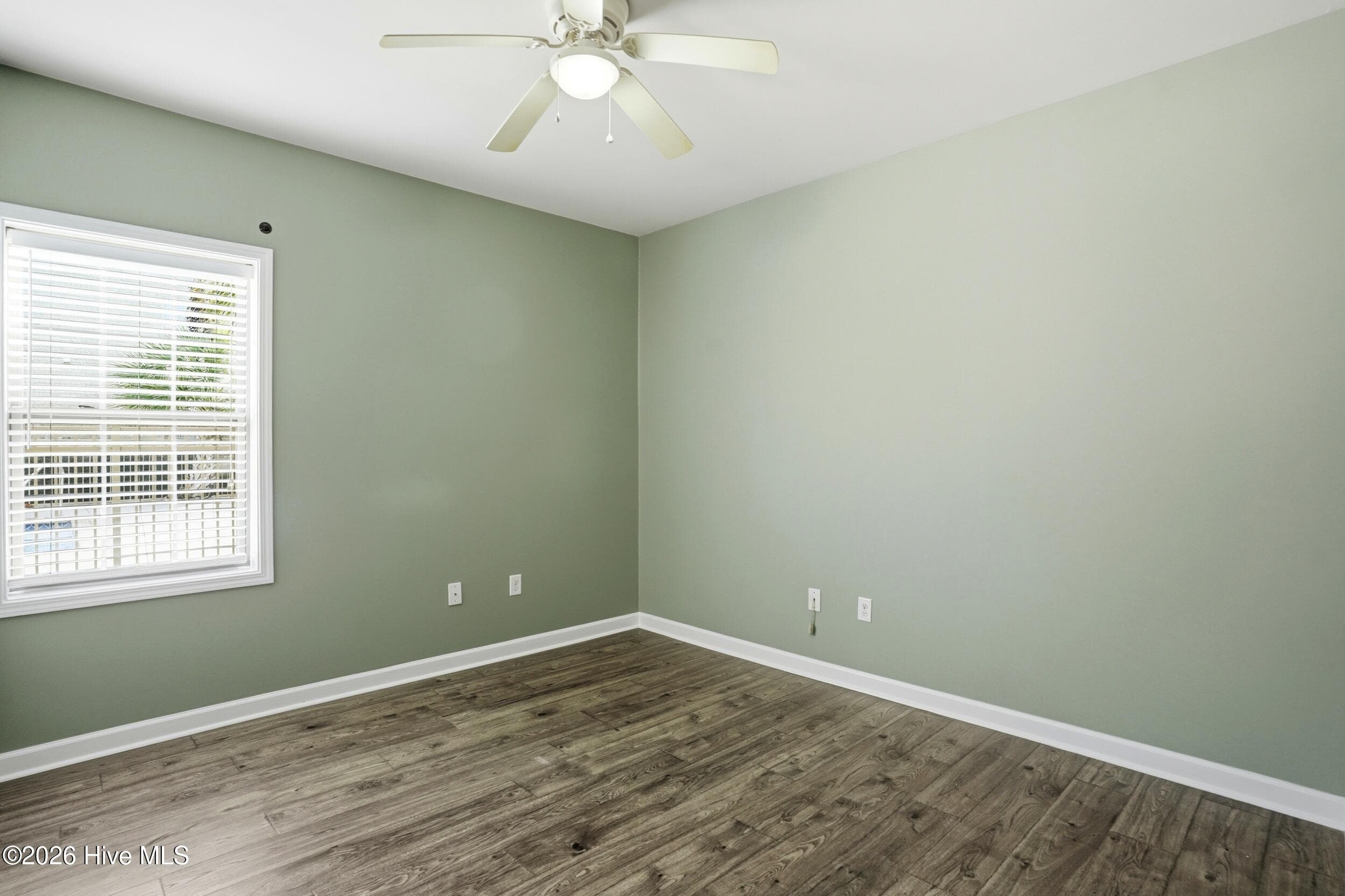 Condominium at 115 Covil Avenue Unit 102, Wilmington, NC 28403, photo 2 of 4