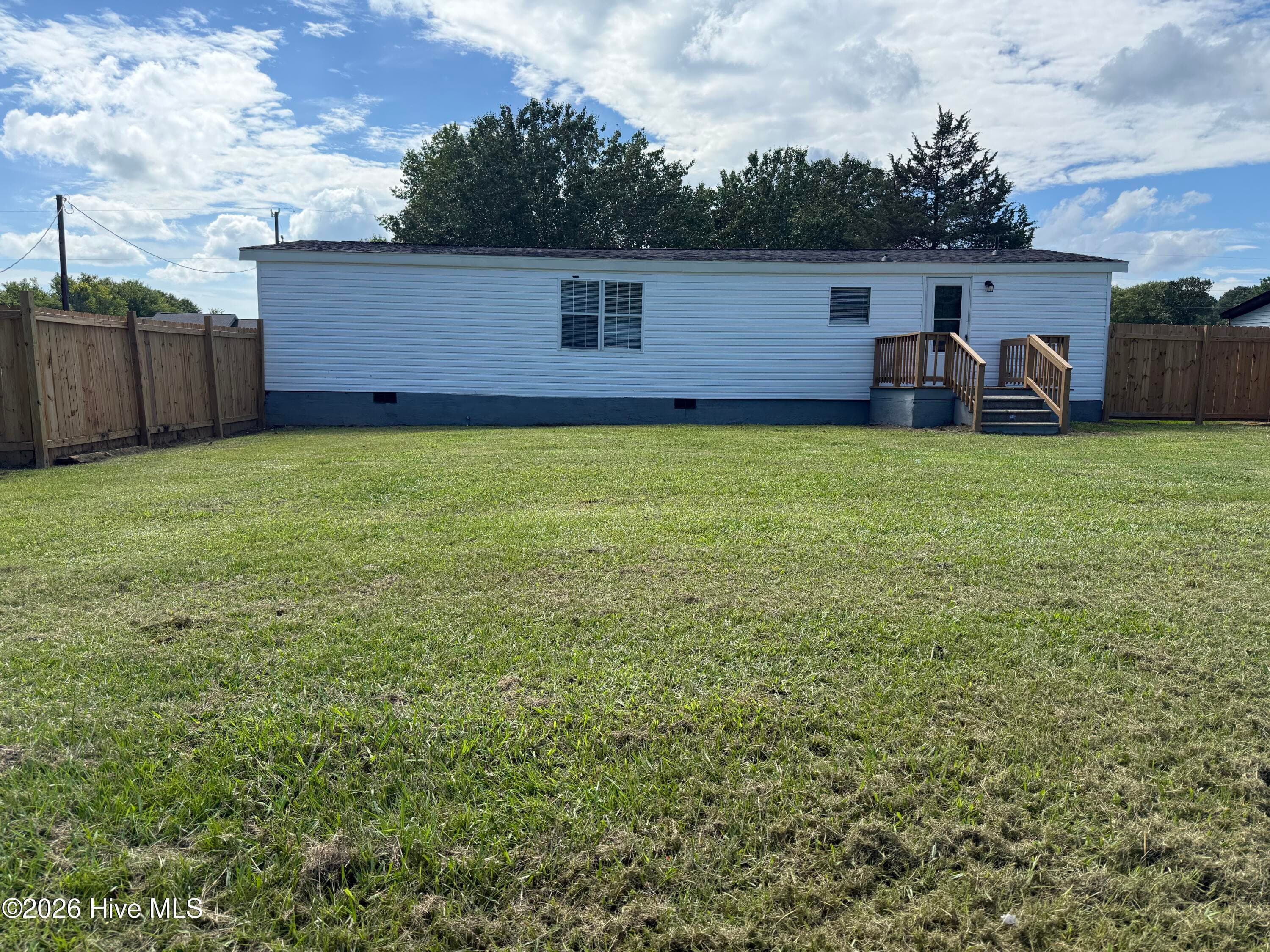 Manufactured Home at 6362 Faith Baptist Church Road, Pinetops, NC 27864, photo 20 of 31