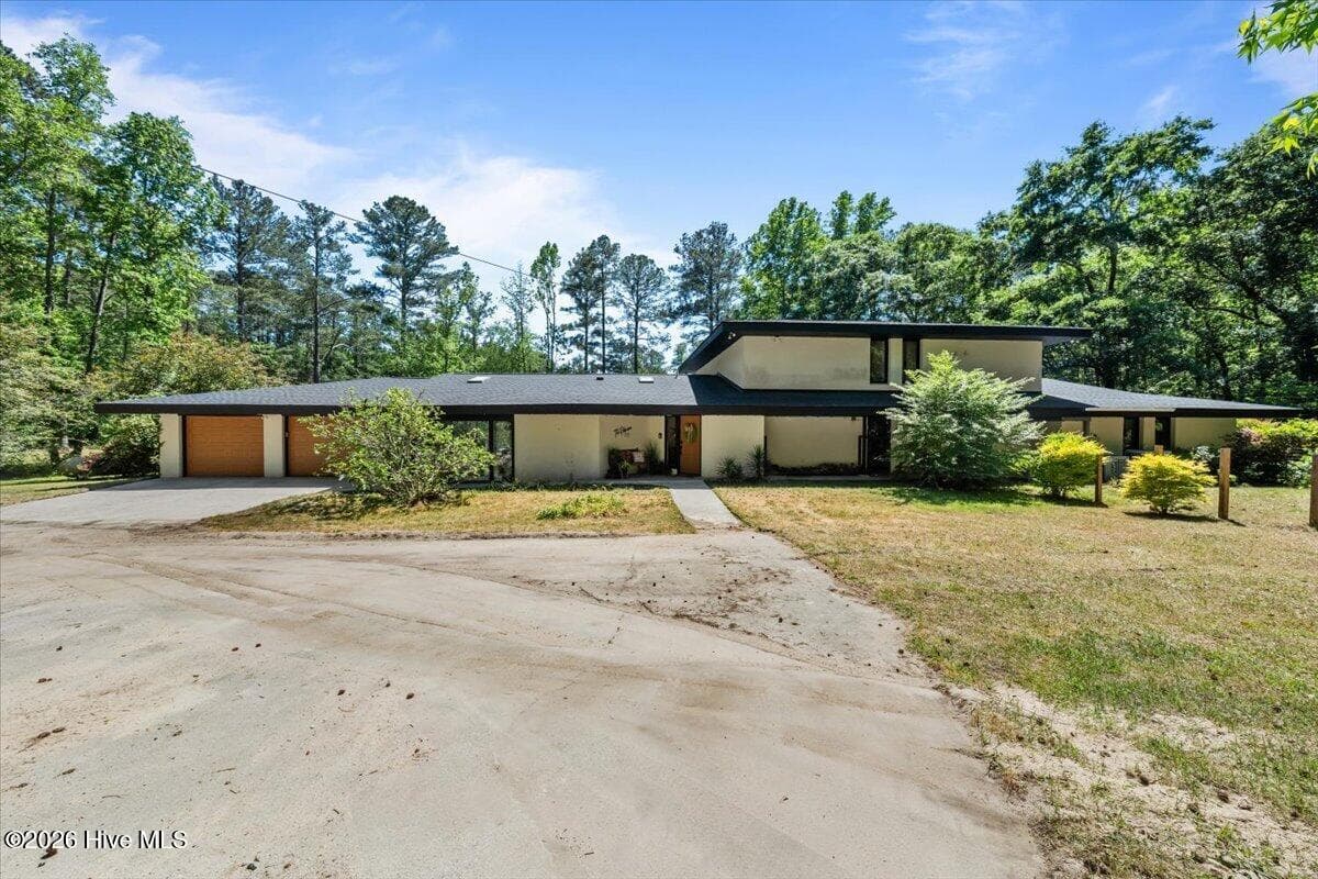 Single Family Residence at 171 Dobbins Lane, Rockingham, NC 28379, photo 4 of 116