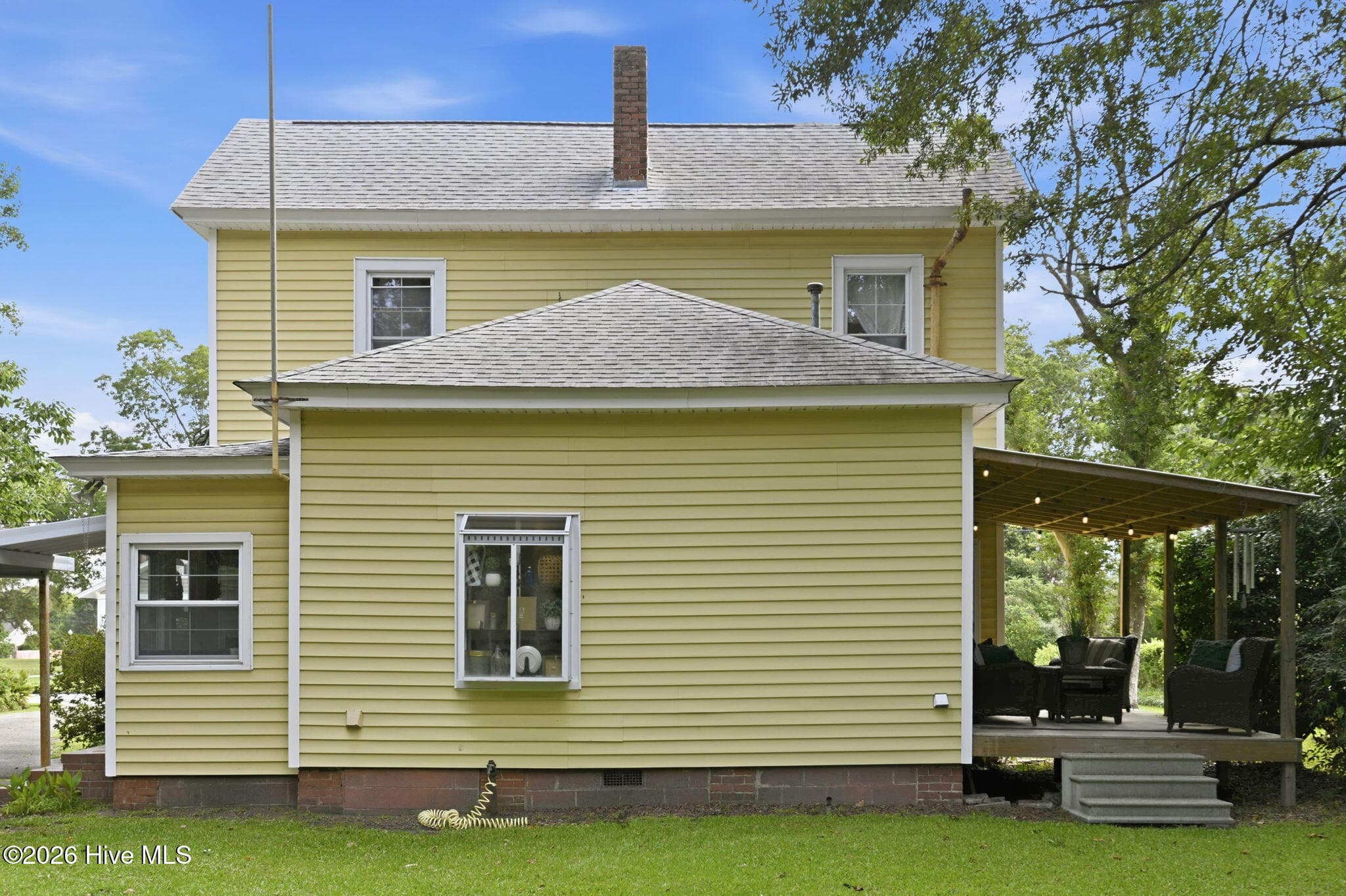 Single Family Residence at 105 E Hargett Street, Richlands, NC 28574, photo 58 of 70