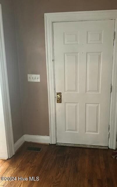 Single Family Residence at 301 W Pittsylvania Street, Halifax, NC 27839, photo 2 of 21