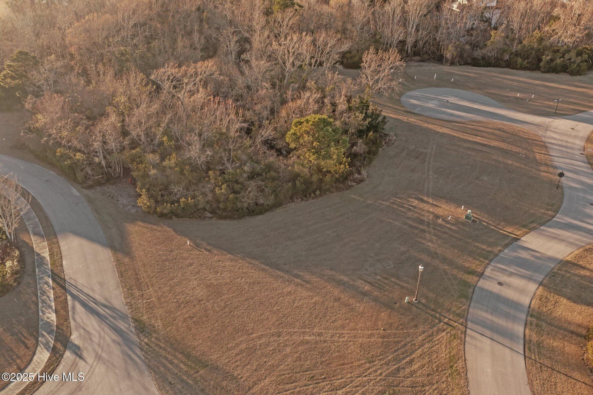 Single Family Residence at 162 Whispering Pine Lane, Holly Ridge, NC 28445, photo 22 of 44