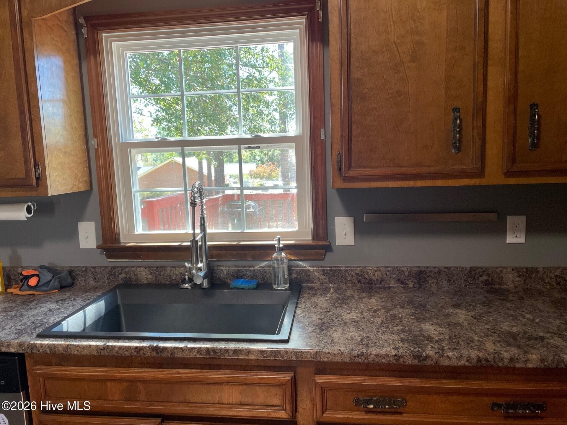 Great farmhouse style sink! - 4164 Quail Springs Circle, Augusta, GA 30907