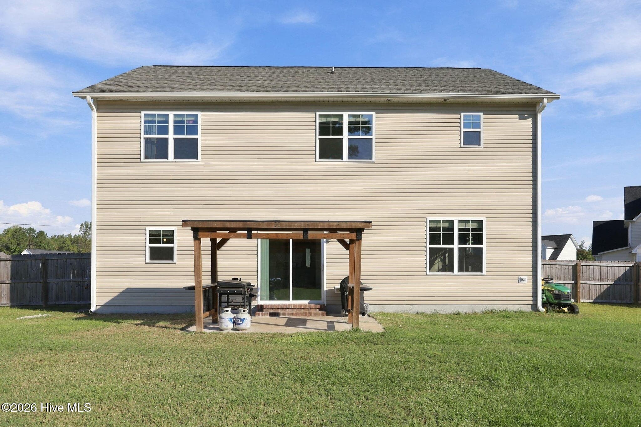 Single Family Residence at 503 Ginn Street, Jacksonville, NC 28540, photo 10 of 55