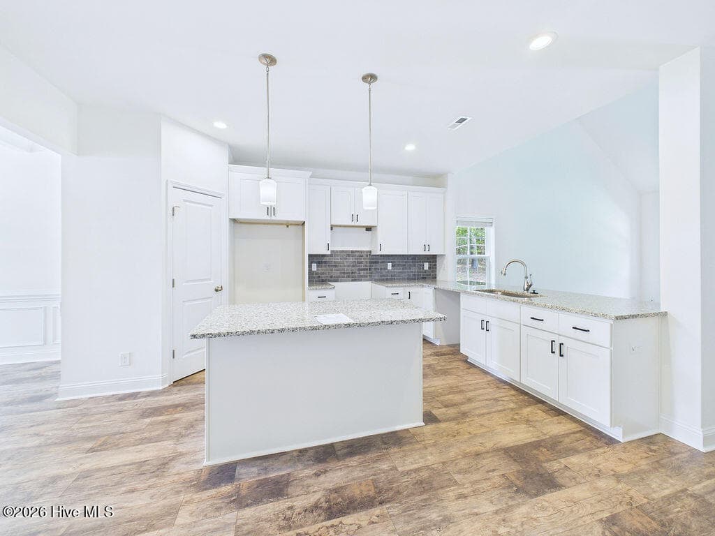 TELLURIDE LOT 04 - 'Berton' - 221 Telluride Court, Aberdeen, NC 28315