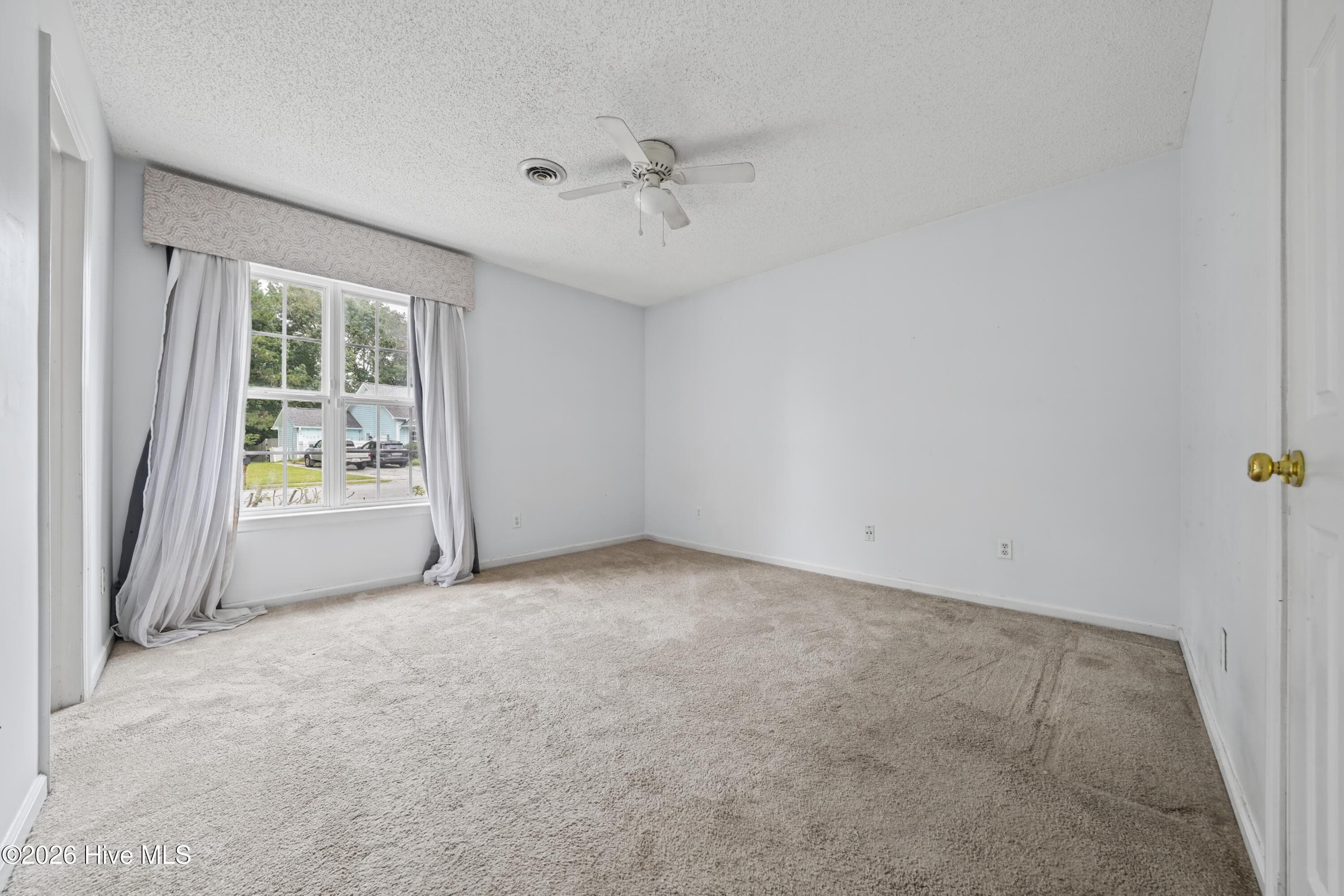 Single Family Residence at 2219 Sapling Circle, Wilmington, NC 28411, photo 15 of 45