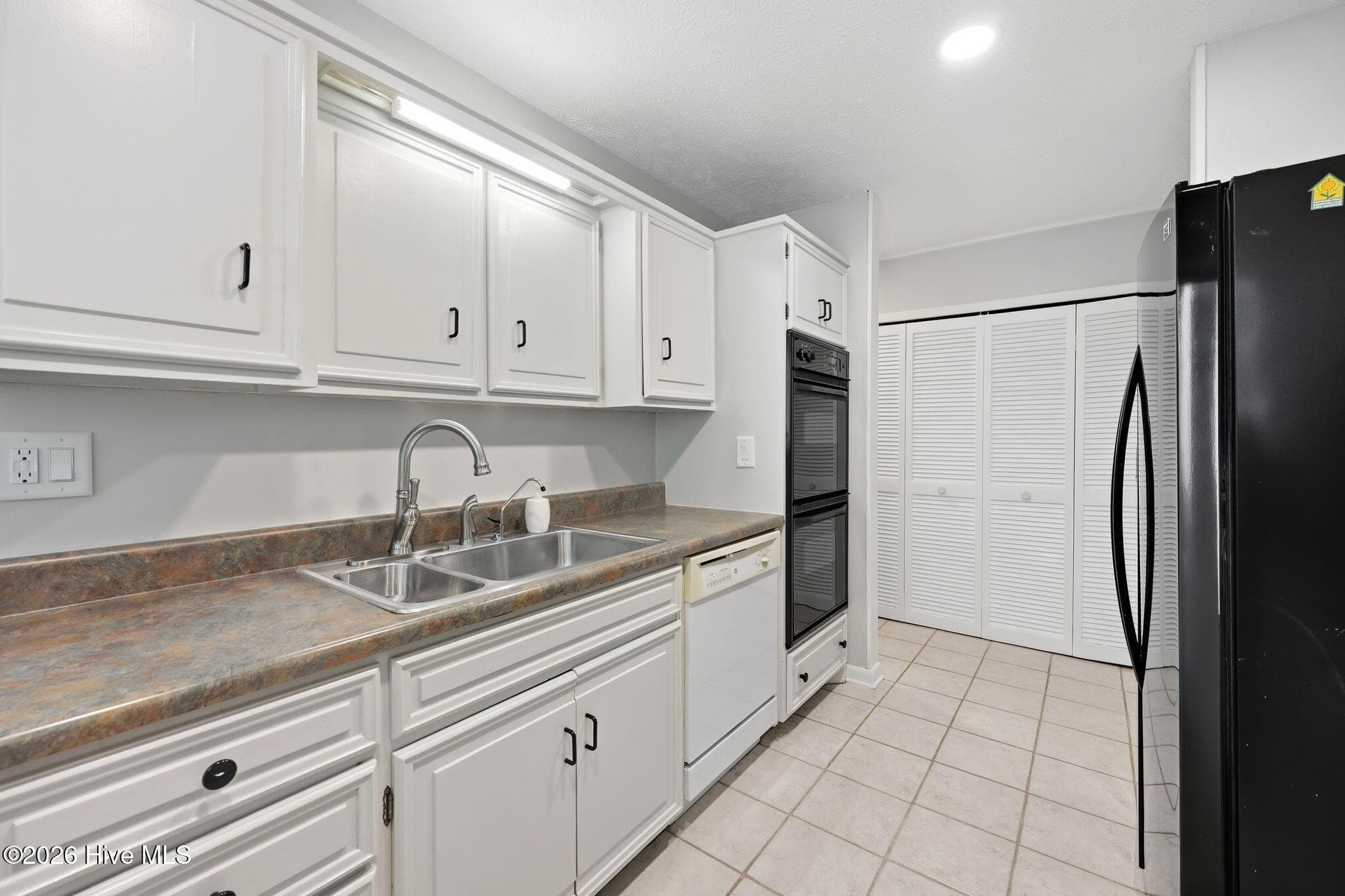 Single Family Residence at 2 Little River Lane, Whispering Pines, NC 28327, Whispering Pines, photo 22 of 56
