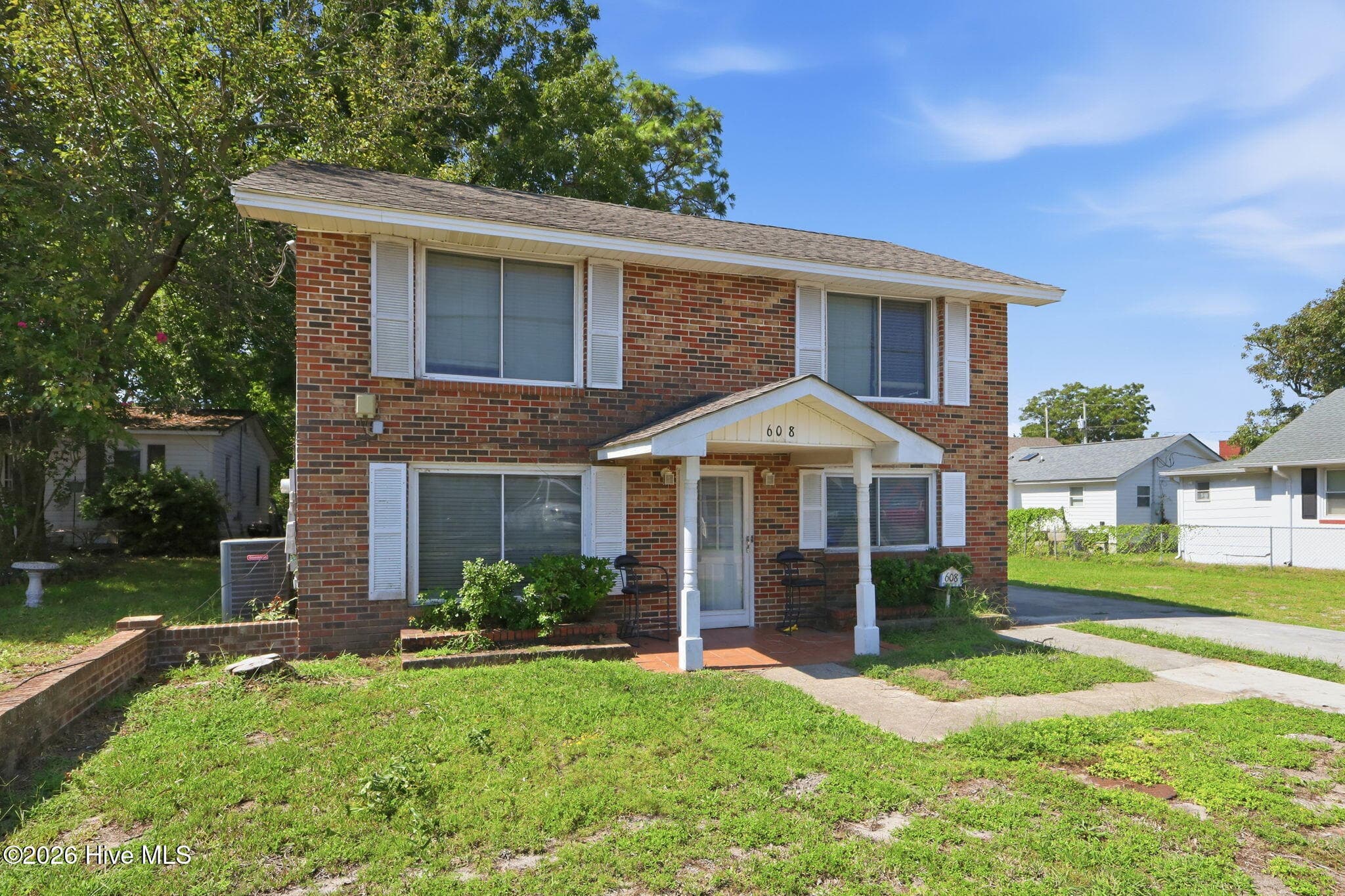 Commercial Sale at 608 Cedar Street, Beaufort, NC 28516, photo 12 of 18